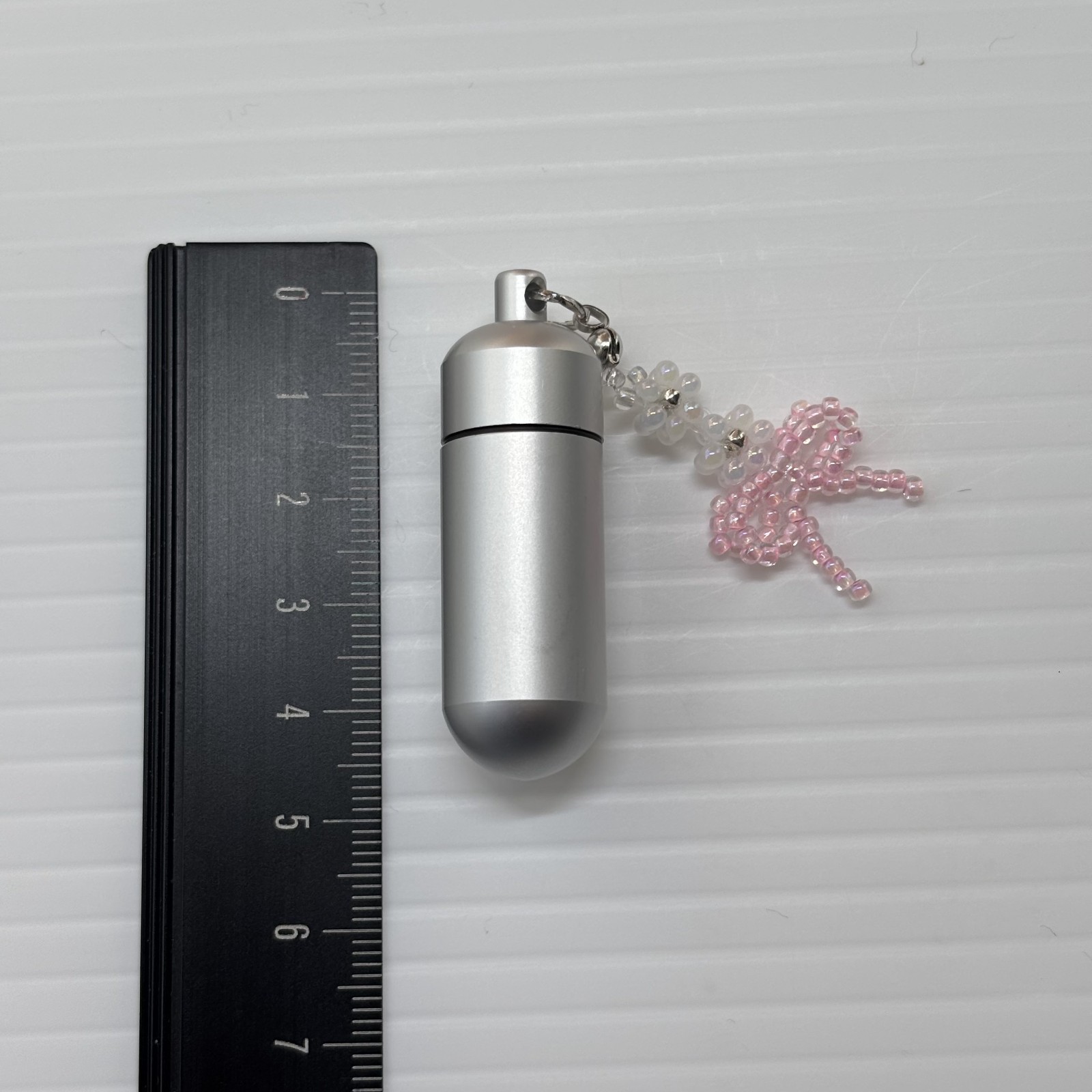Cremation Ashes Keychain – Cremation Keepsake(white flowers and pink ribbon)