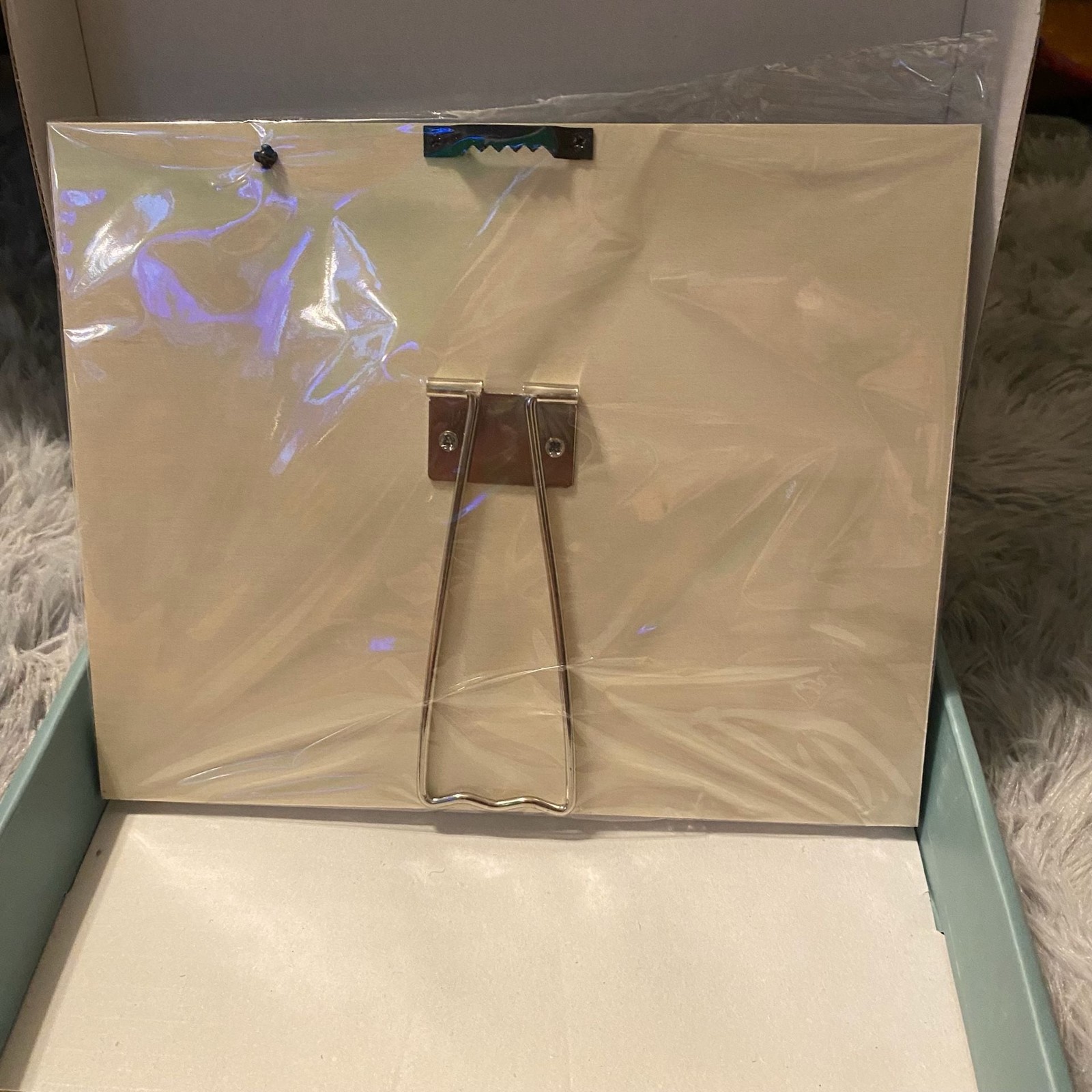 Kingnow Pet Memorial Photo Frame – You Left Paw Prints On Our Hearts Forever