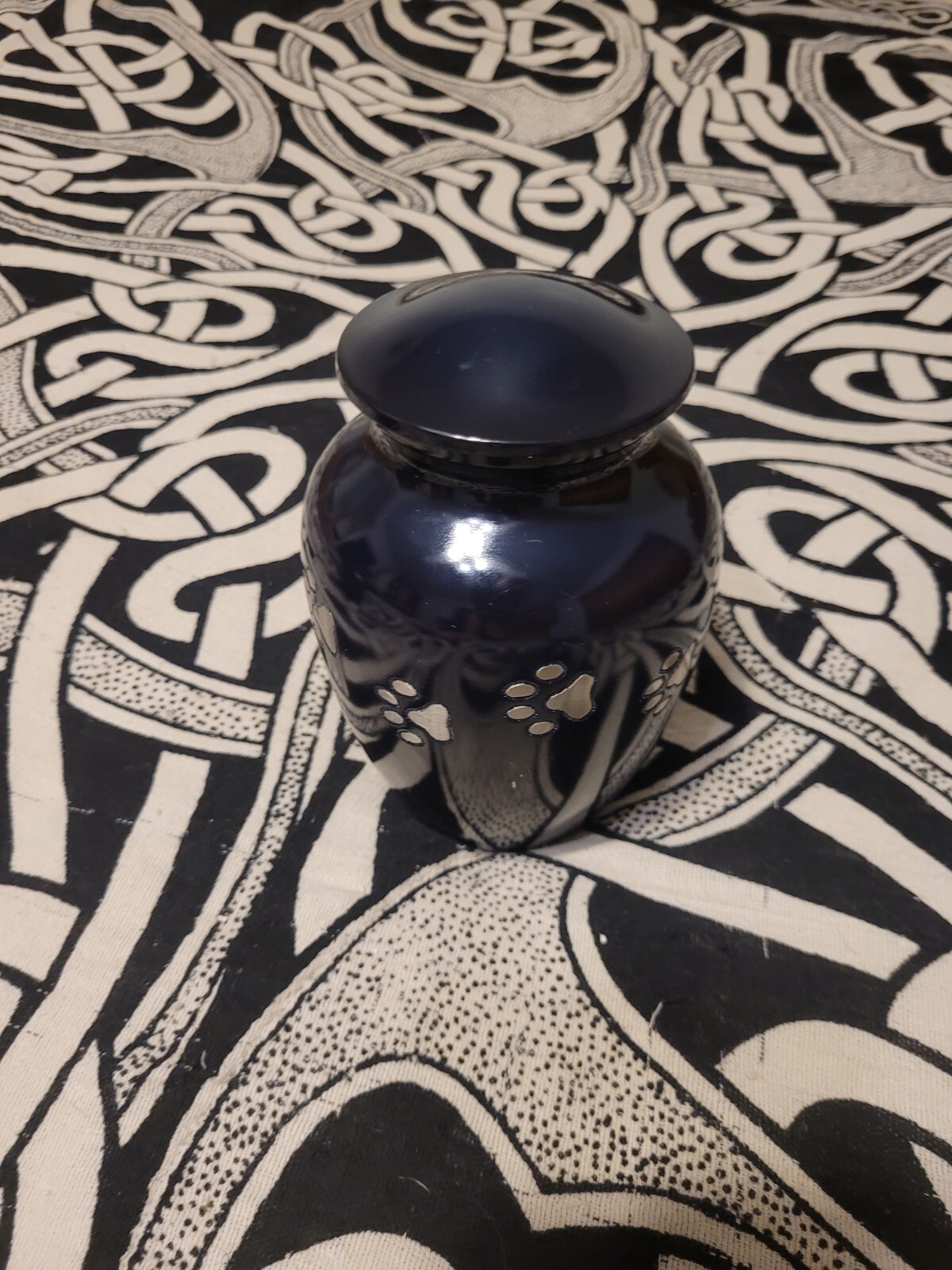 Dark Blue Pet Ashs Urn With Pawprints & screw on lid