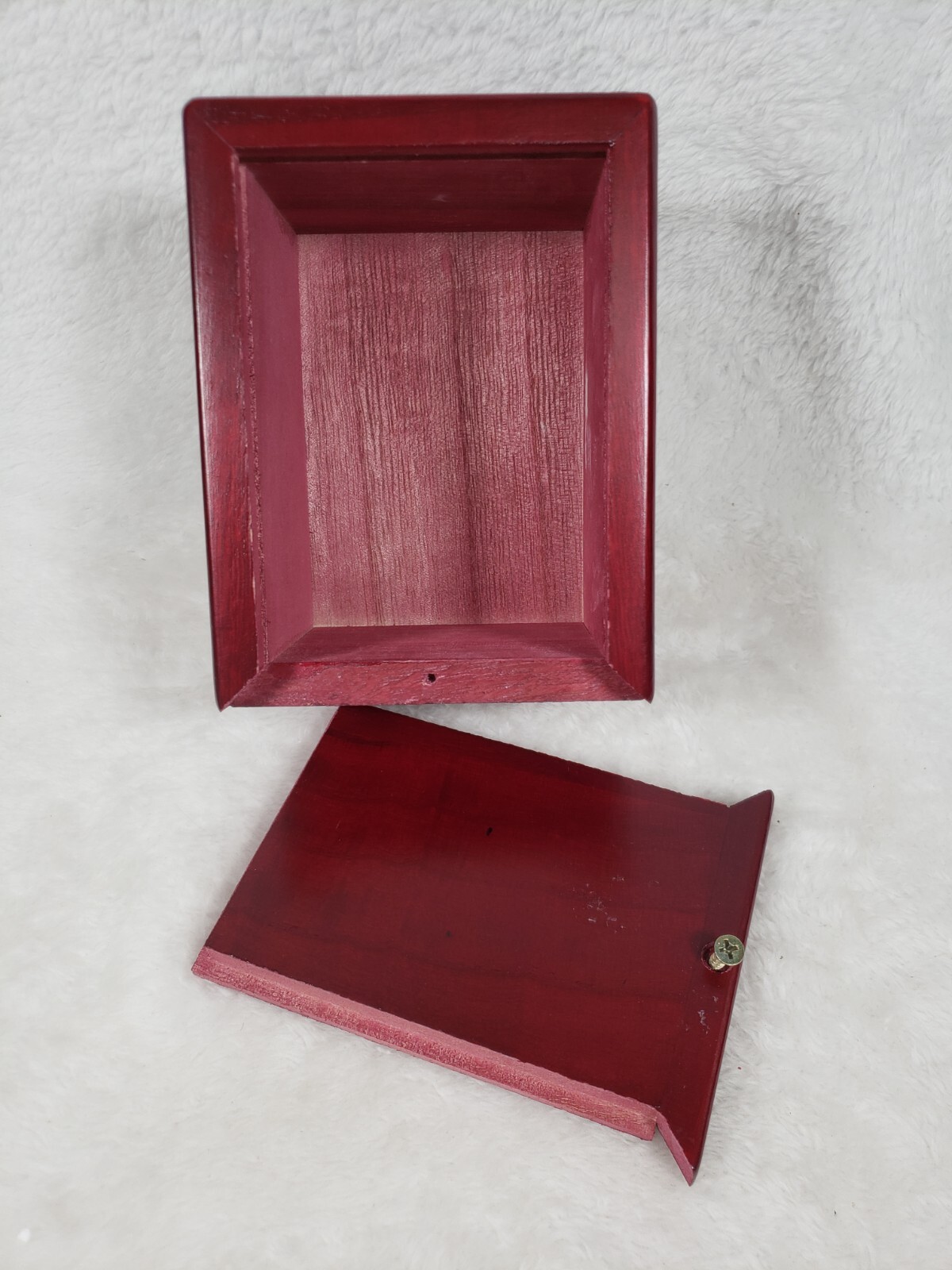 NEW IN BOX Silipax pet cremains Wood Urn with photo pocket medium size 5.5″ x 4″