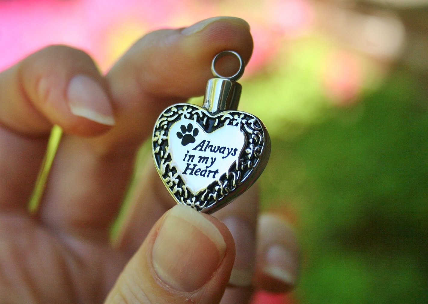 Pet Cremation Necklace Jewelry Pendant Urn Paw Print Always in My Heart Dog Cat