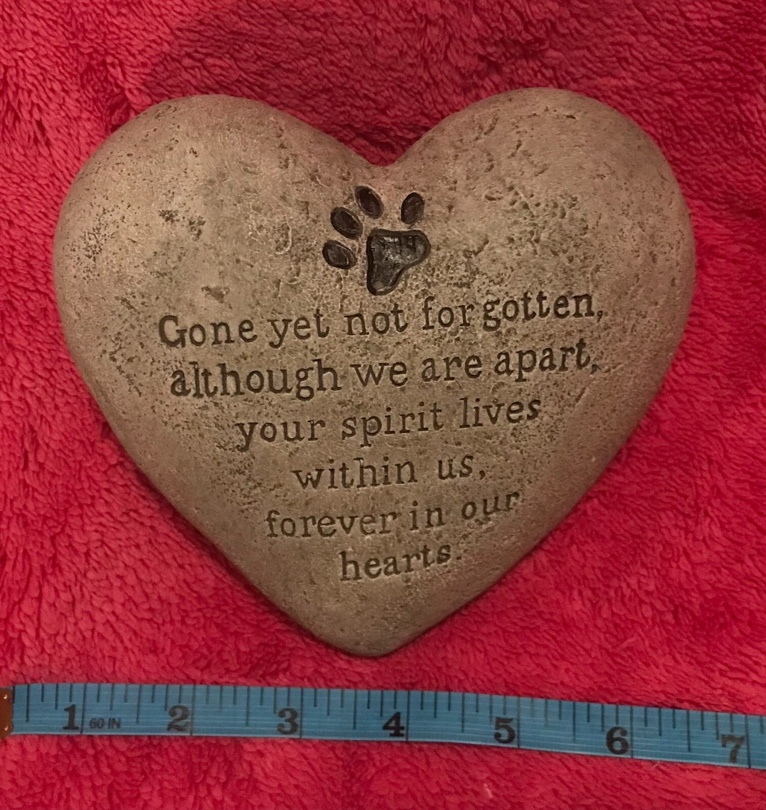 Puppy Dog Kitty Cat Heart Shaped Stone Resin Memorial Paw Print NEW!