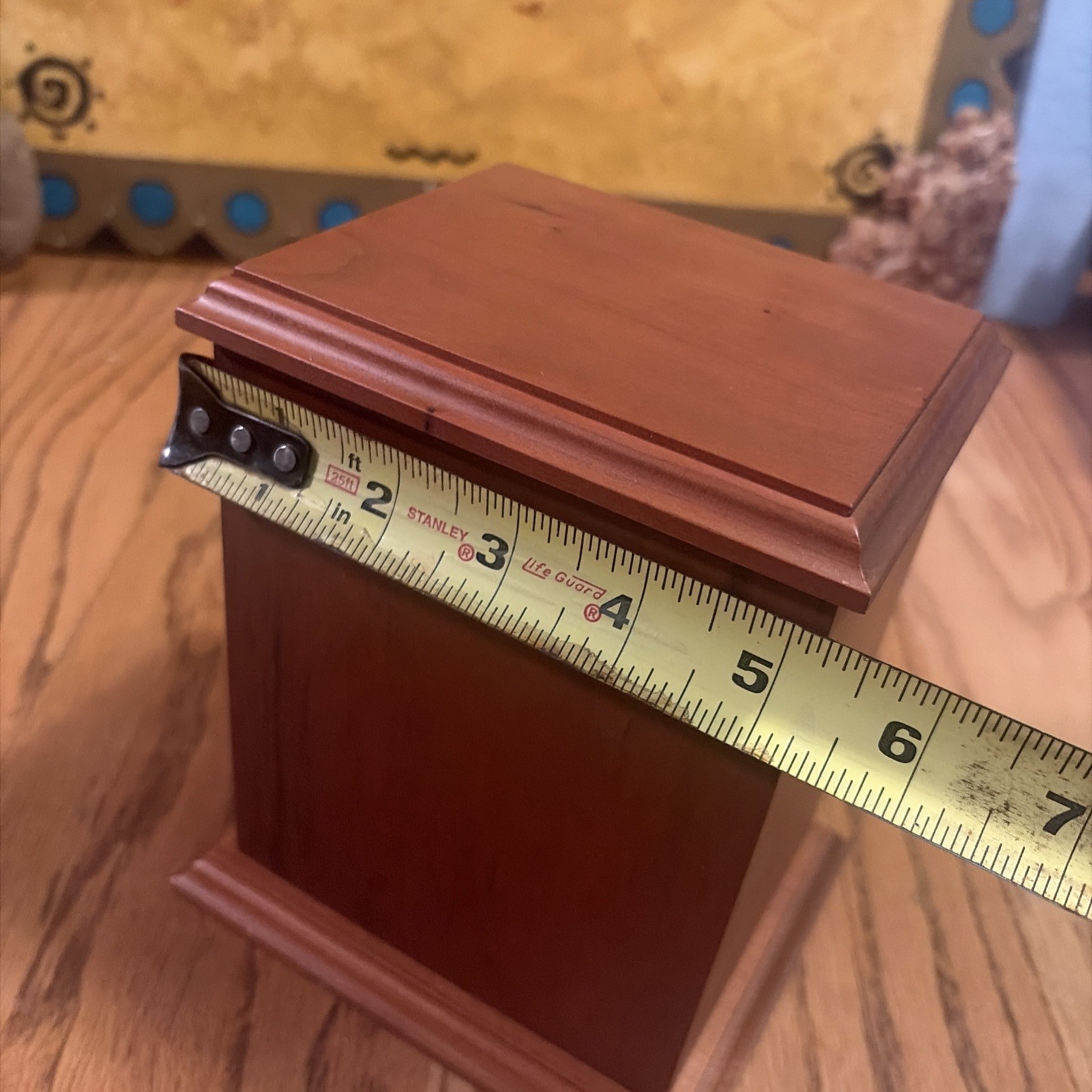 Masterpiece Pet Dog Urn Box New