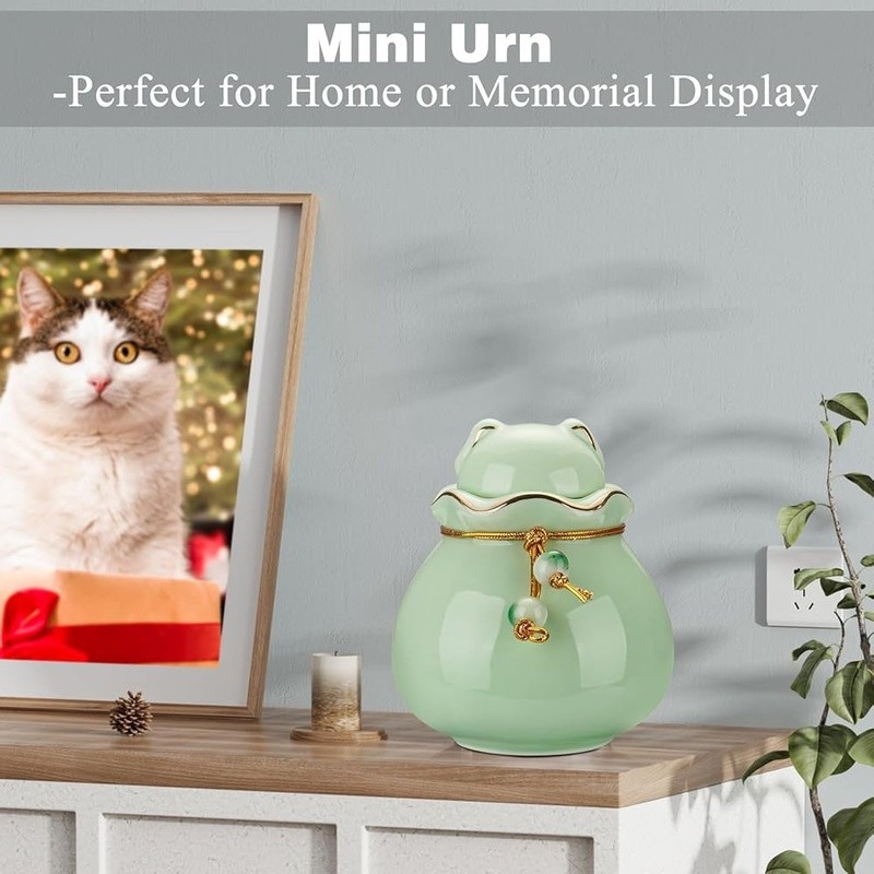 Elegant Pet Memorial Keepsake Urn Cat Dog Ashes Durable Ceramic Tribute New