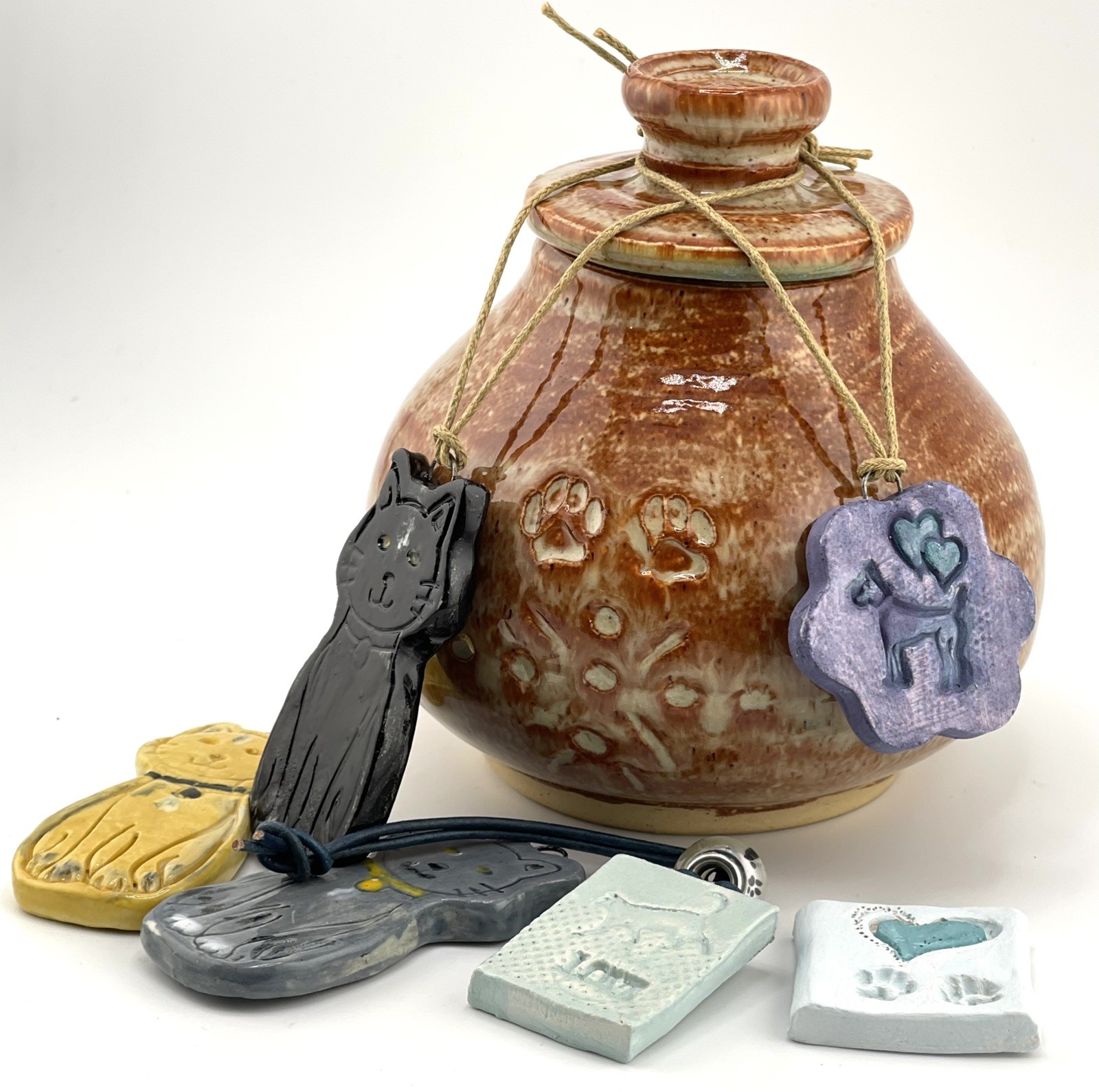 PET URN POTTERY Handmade w/love for Pet Ashes & Memorial Keepsake w/Pet Charms