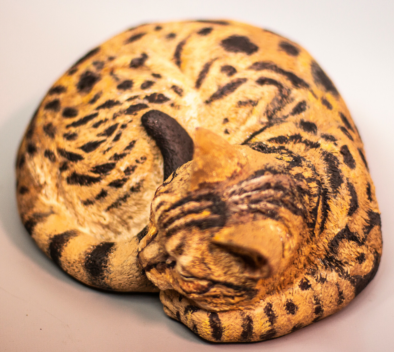 Bengal Cat Cremation Urn Ashes Memorial Pet Loss Grave Statue Keepsake Realistic