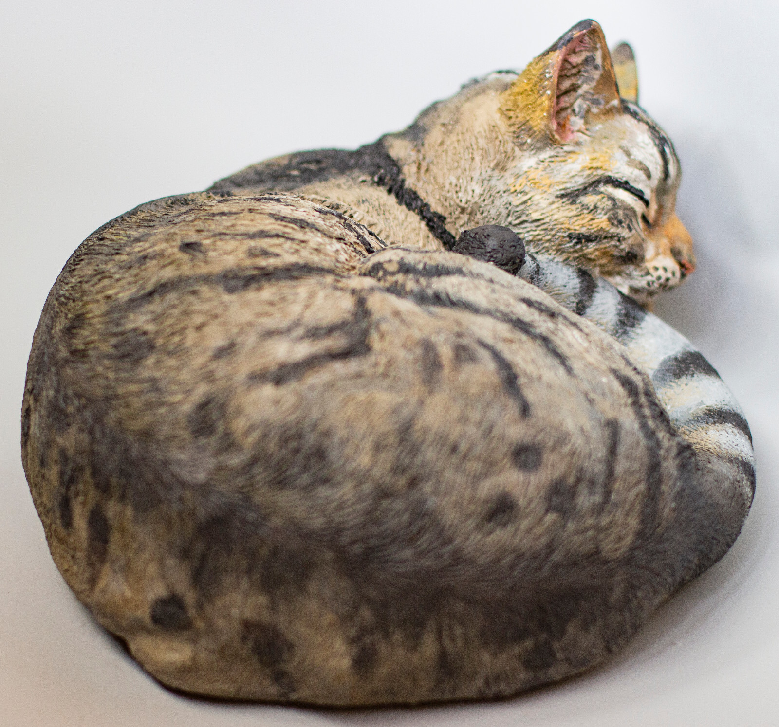 Unique Casket Urn Cat Memorial Sculpture Pet Ashes Keepsake Animal Grave Decor