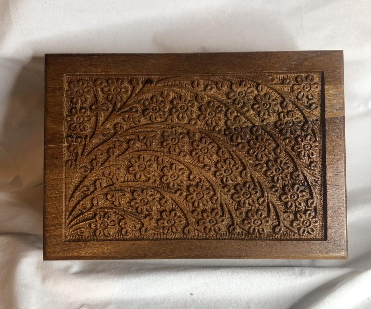 Wooden Urn Box for Human Ashes Cremation 6.5″x9″ Urn Box Decorative Urn Pet