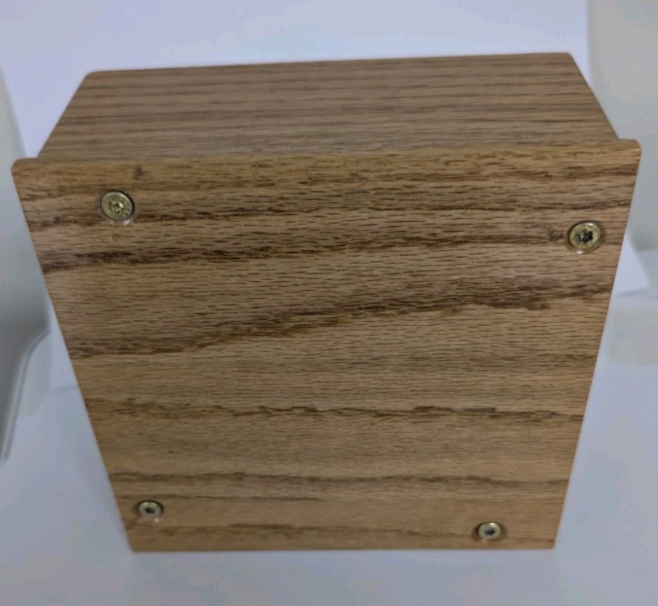 Pet Memorial Cremation Urn- Small Dog Or Cat – Solid Oak with golden Oak Finish