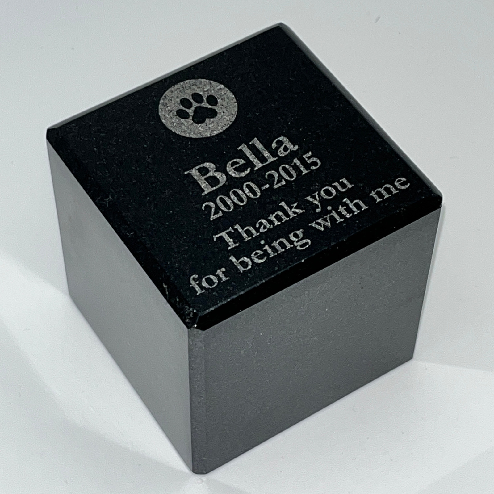 [Made in Japan · Pet Memorial Stone] Memorial Stone Cube | Natural Black Granite