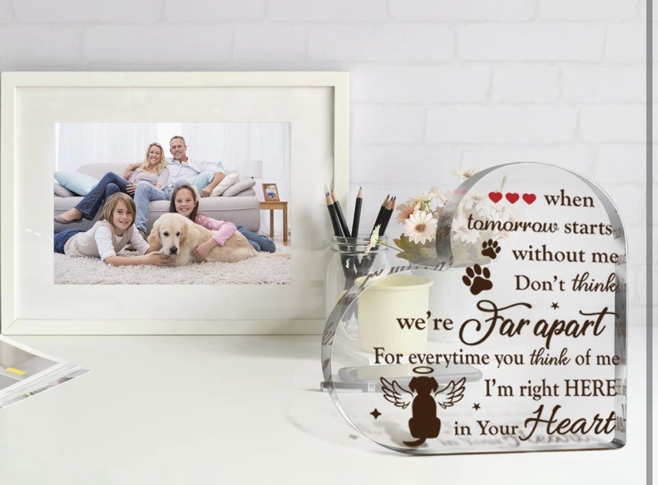 PET Memorial Sympathy Gift for Loss Bereavement Crystal Acrylic Heart 6x6x.5”.N
