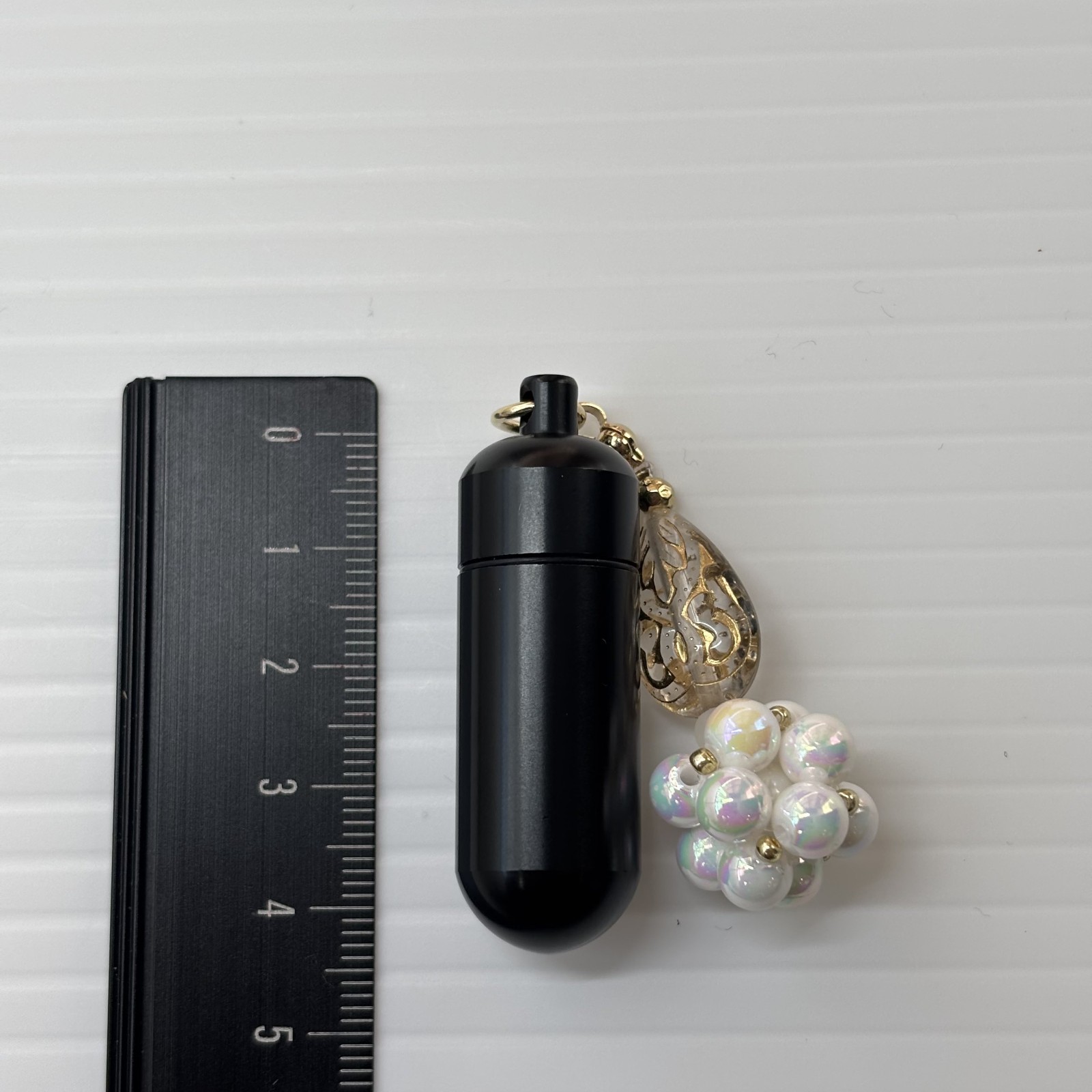 Cremation Ashes Keychain – Cremation Keepsake(gold orb and pearl ornament)