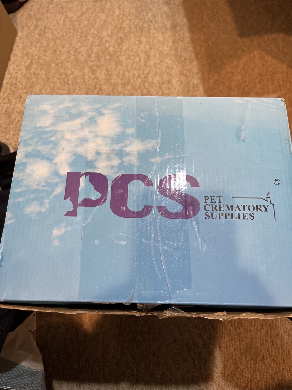 PCS Pet Crematory Supplies Pet Urn for Cats Or Smaller Dogs Ashes, New & Wood.