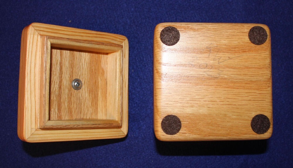 Hand-Made Small Pine/Oak Pet Urn (20.25 cubic inches)