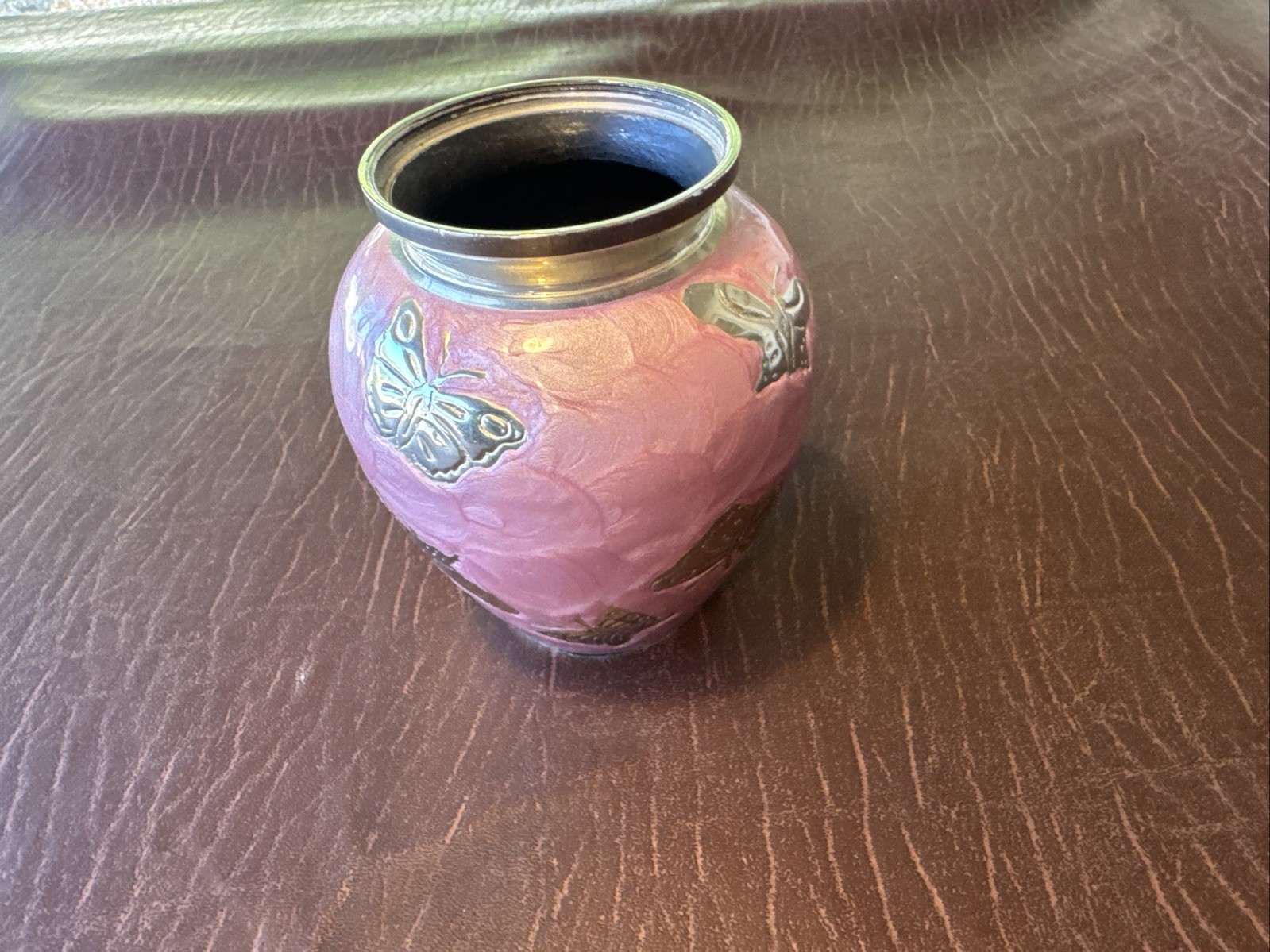 Pink Urn For Dogs And Cats W Butterflys