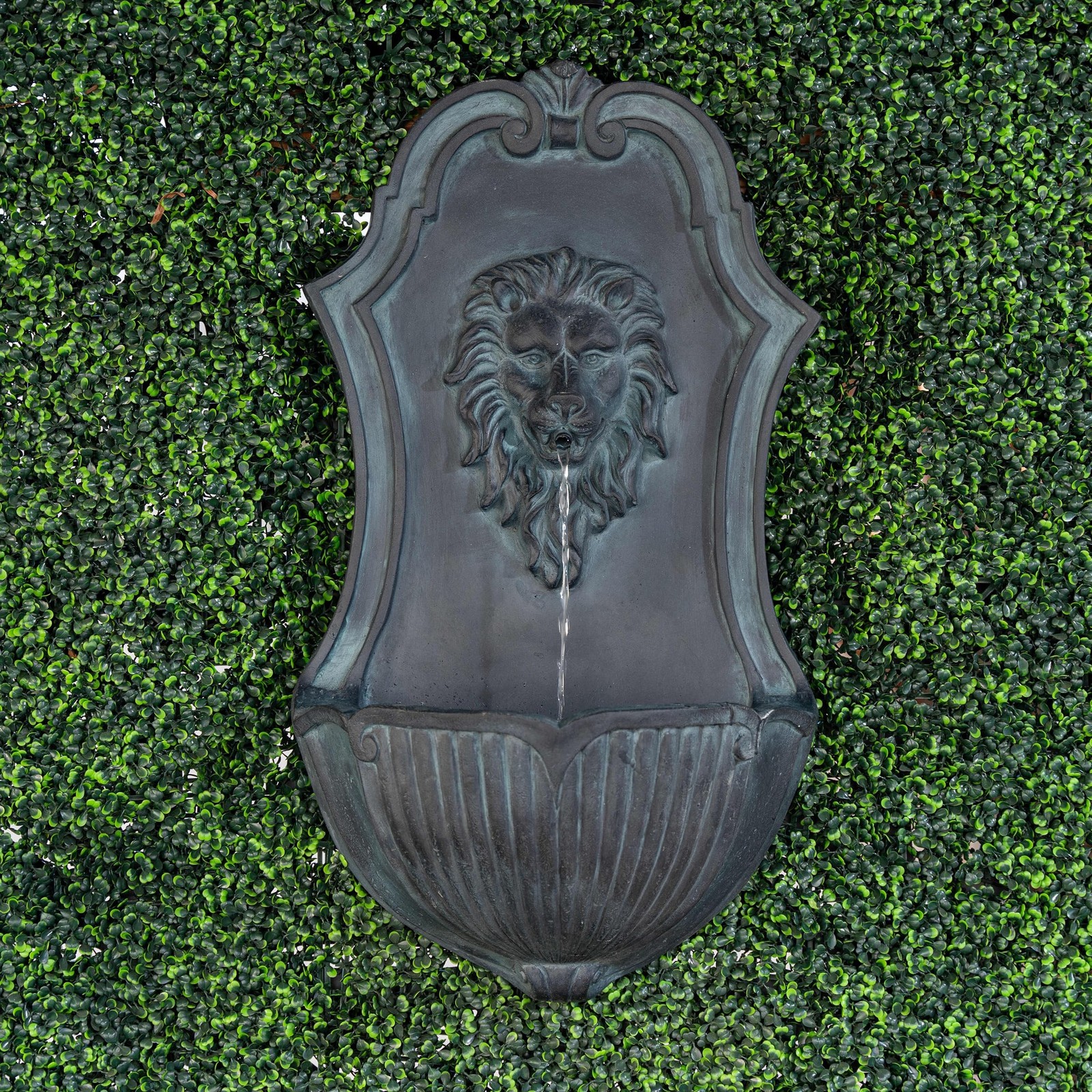 XBrand 26″ Solar-Powered Wall-Mounted Lion Head Fountain, Resin, Outdoor, Gray