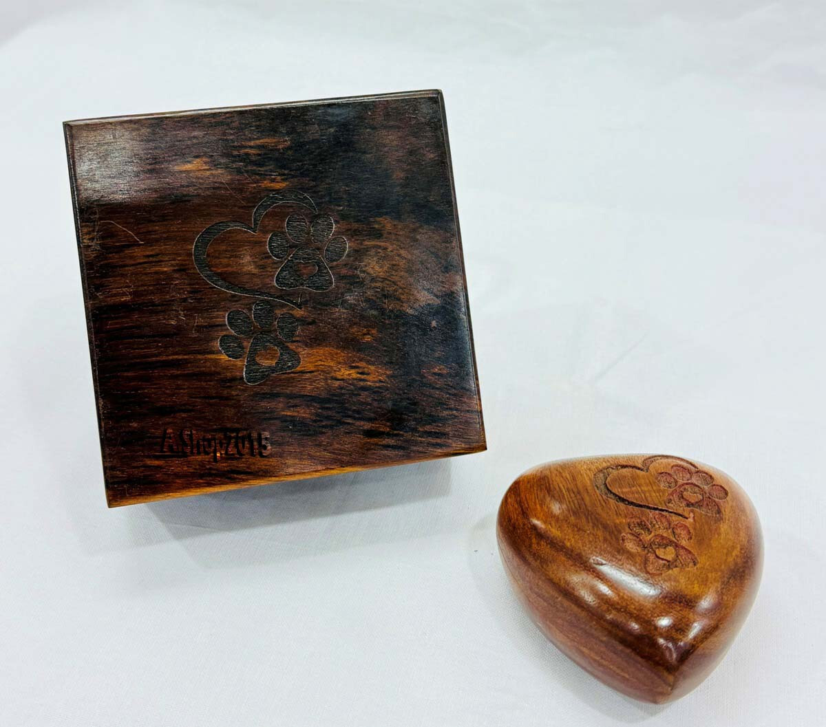 Wooden Heart Urn – Small Keepsake Cremation Urn for Human Ashes – Mini Urn Heart