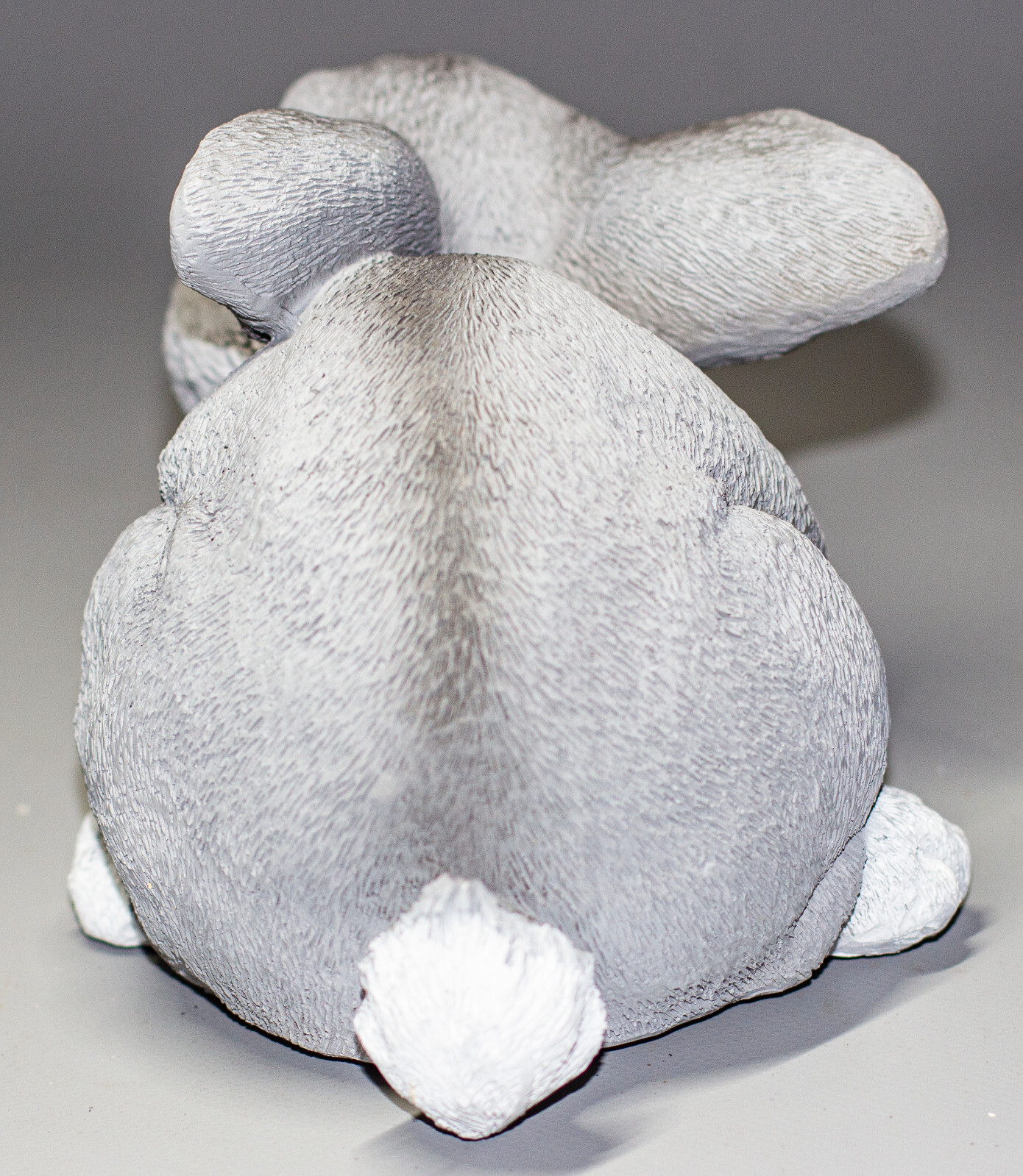 Cremation Urn Pet Ashes Bunny Rabbit Statue Memorial Casket Lifelike Grave Decor