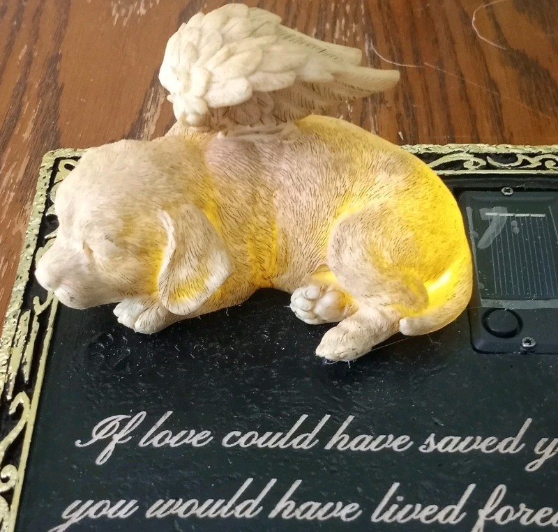 NEW Solar Light Dog Puppy Memorial Stone Tombstone Grave Maker Sympathy Loss