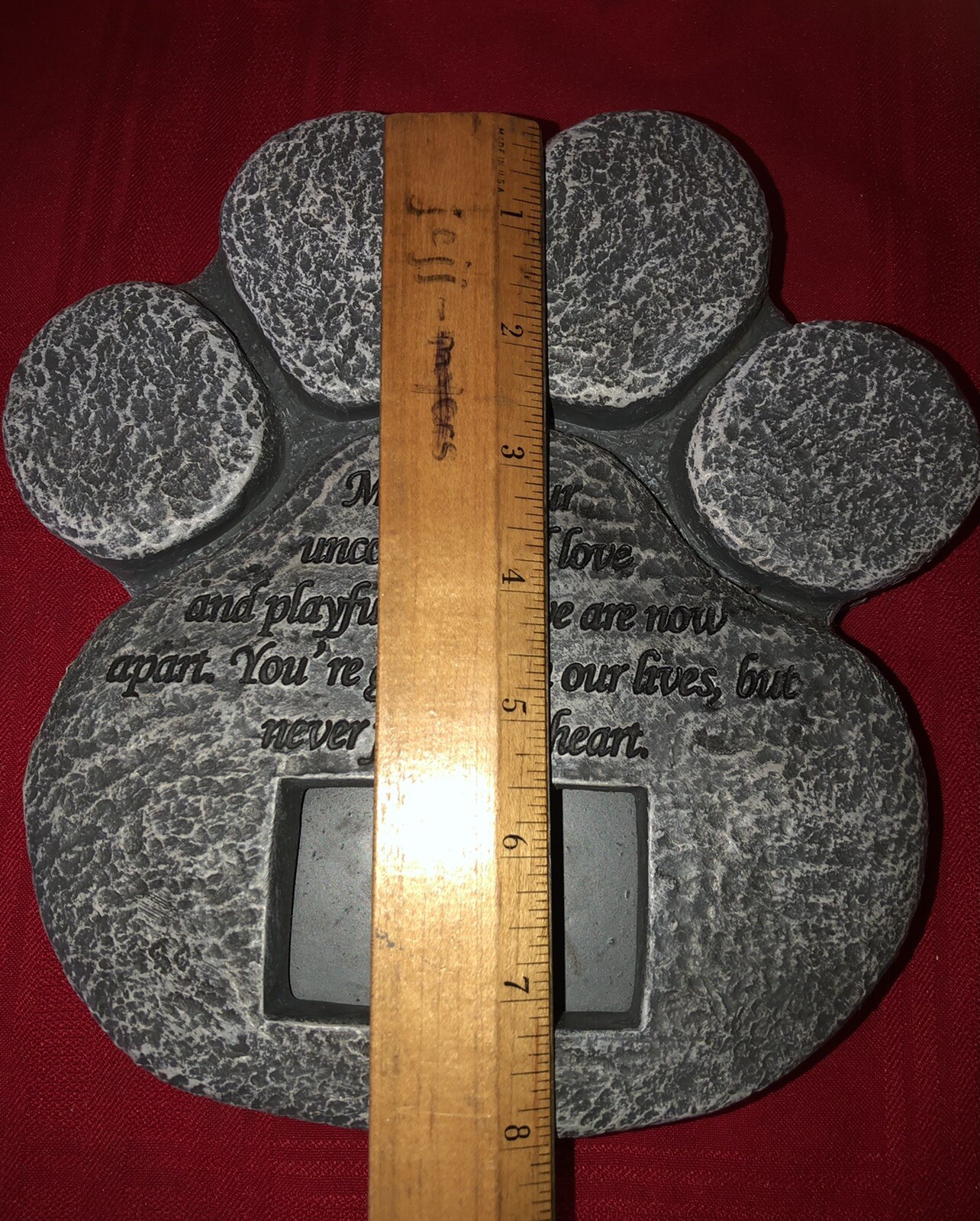 DOG/ CAT PAW PRINT SHAPED PET MEMORIAL INSERT PHOTO HAS LOVING POEM SENTIMENT