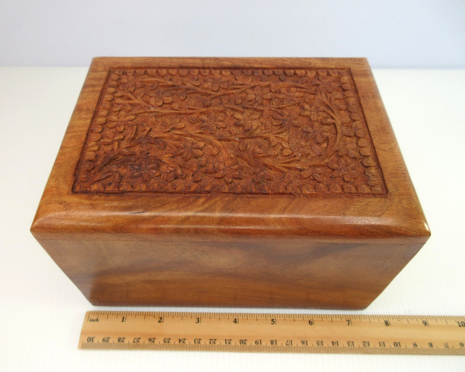 Remembrance Carved Wooden Box TREE of LIFE Pet Cremation Urn 7.5″ x 5.5 x 4.5