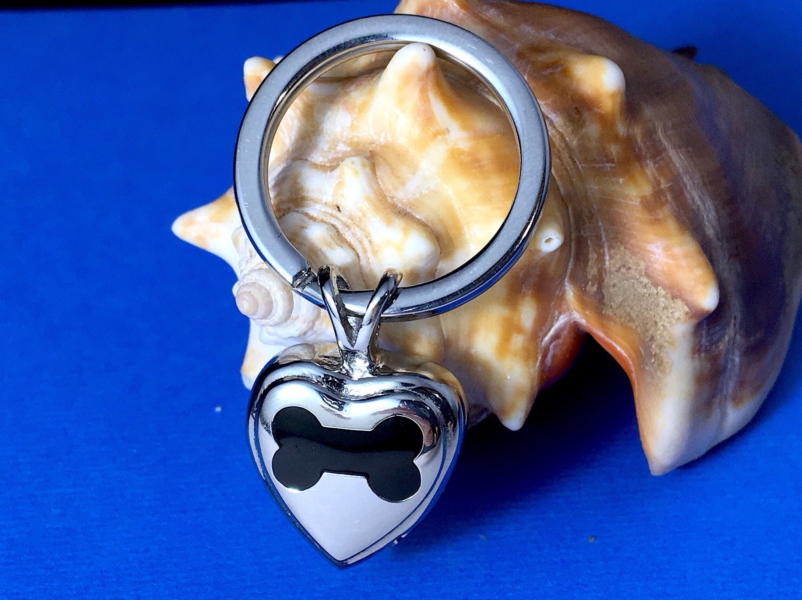 Dog Cremation Pendant Urn Keychain 1″ Key Ring for Ashes Pet Bone In My Heart