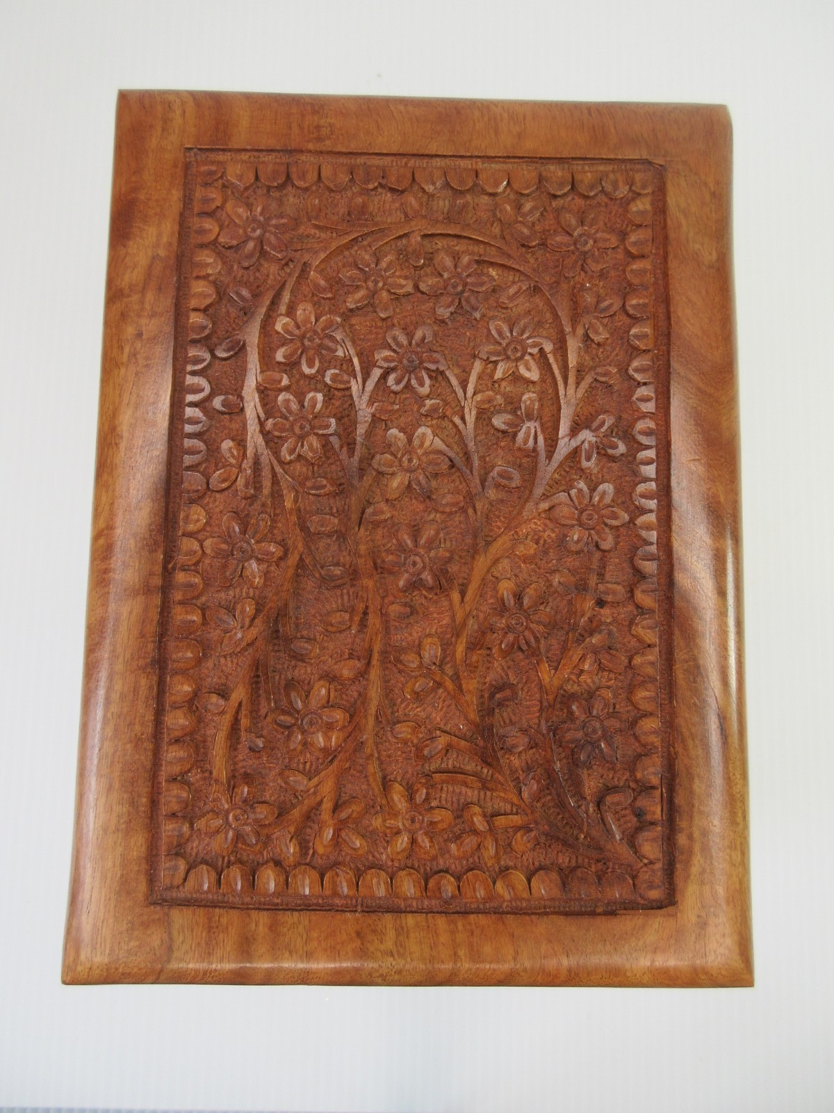 Remembrance Carved Wooden Box TREE of LIFE Pet Cremation Urn 7.5″ x 5.5 x 4.5