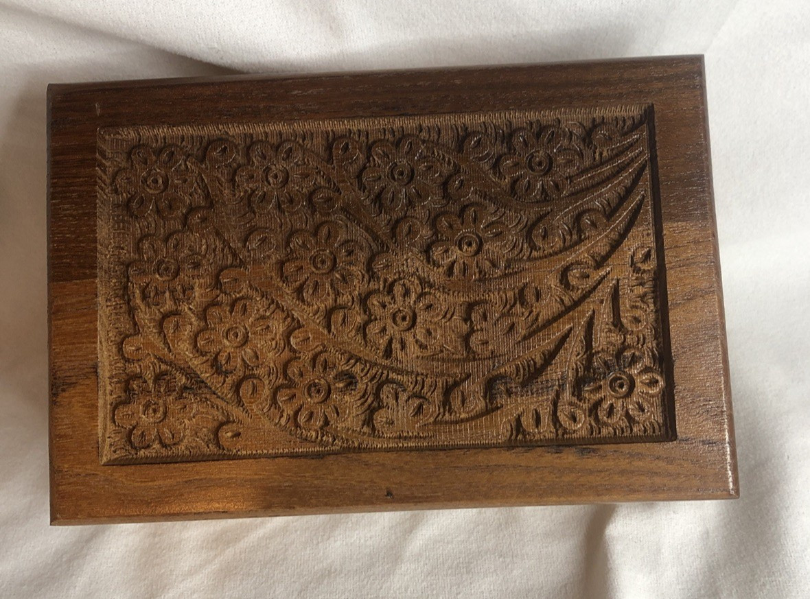 Wooden Urn Box for Human Ashes Cremation Box Decorative 6″x4″ Urn Pet