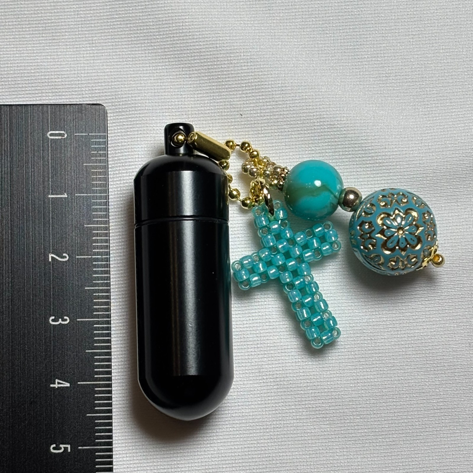 Cremation Ashes Keychain – Cremation Keepsake(green cross and green orb)