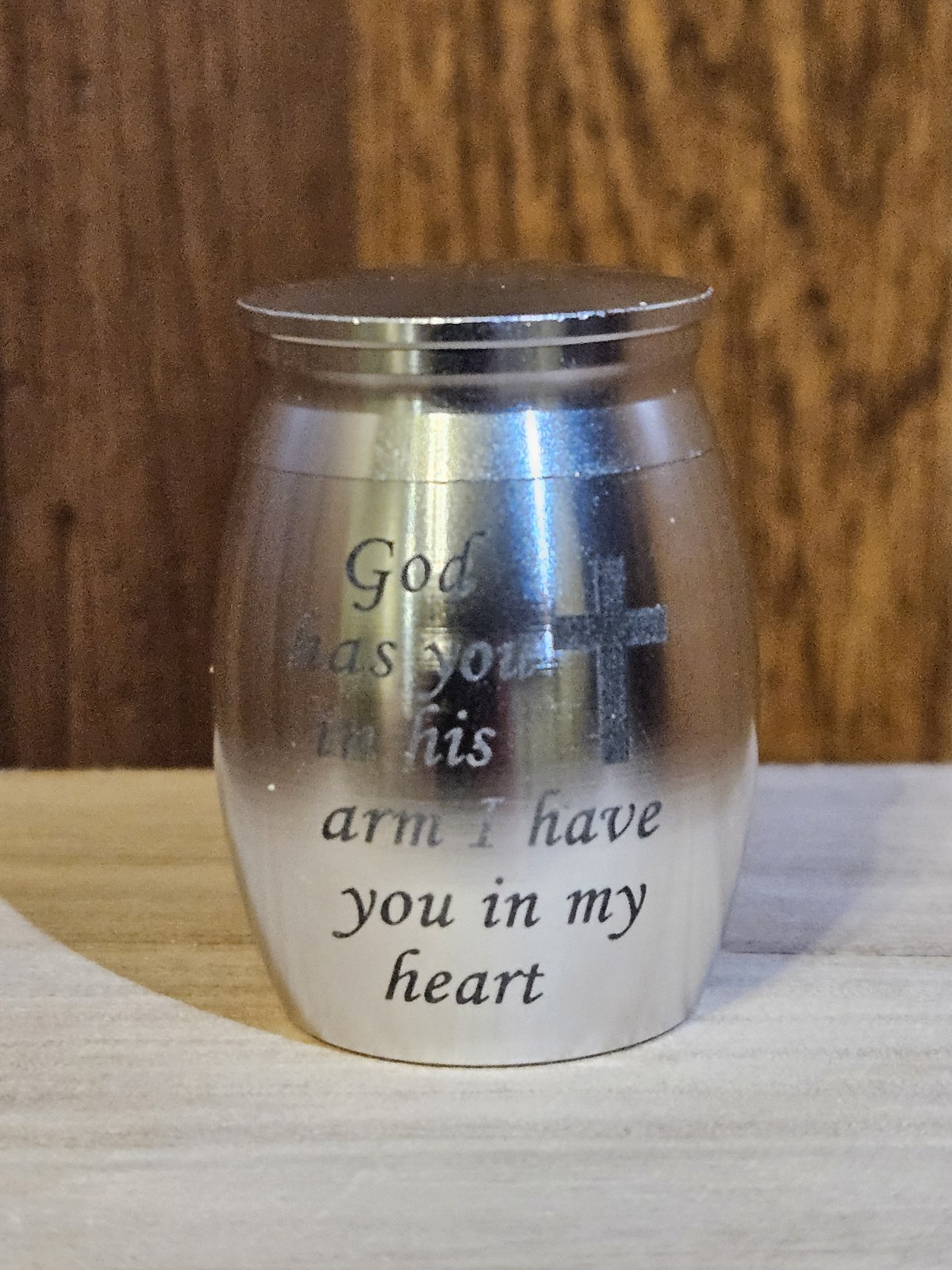 Metal Memorial Pet Urn With Necklace Pendant And Wooden Padded Box