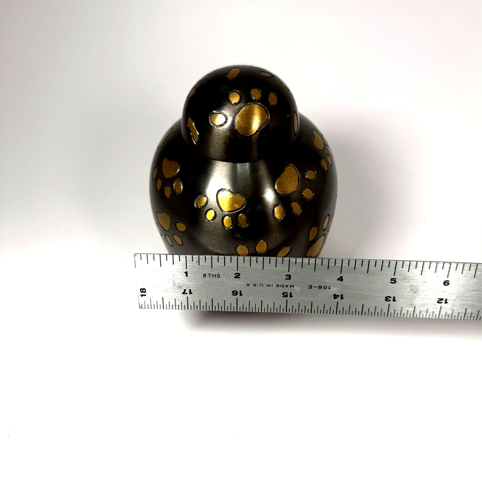 Pet Urn Metal 5 1/2″ tall Paw Prints Gray and Gold Cremation Ashes NWOT