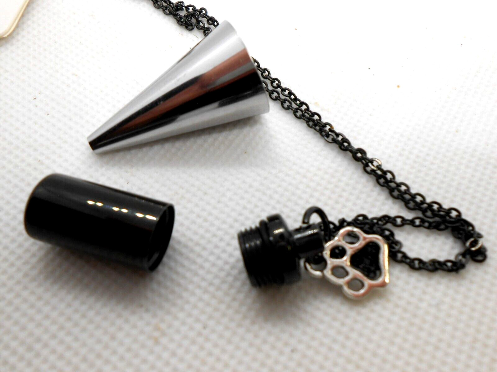 Pet Cremation Ash Holder Pendant Necklace Memorial Urn with Funnel