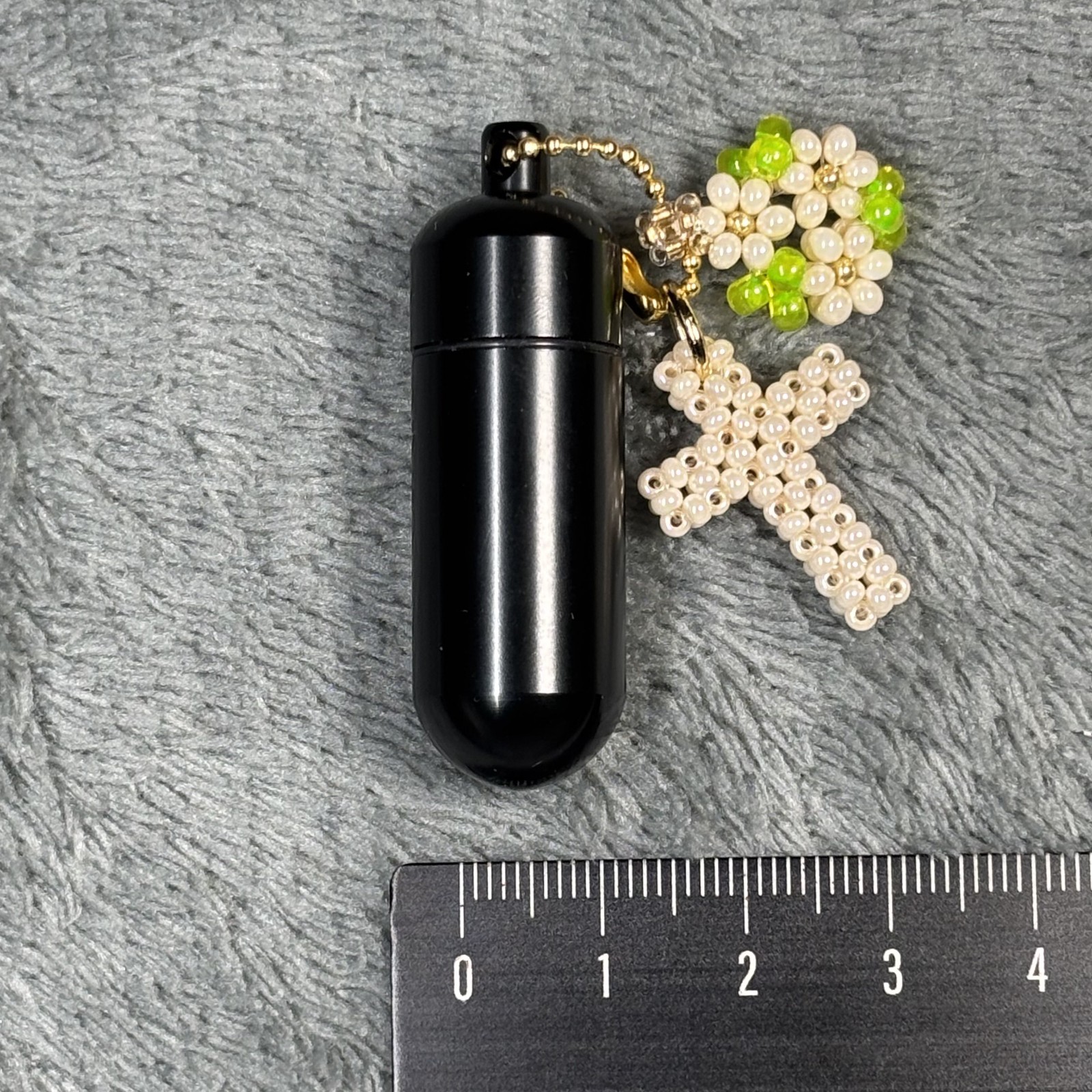 Cremation Ashes Keychain – Cremation Keepsake(beige cross and beige ornaments)