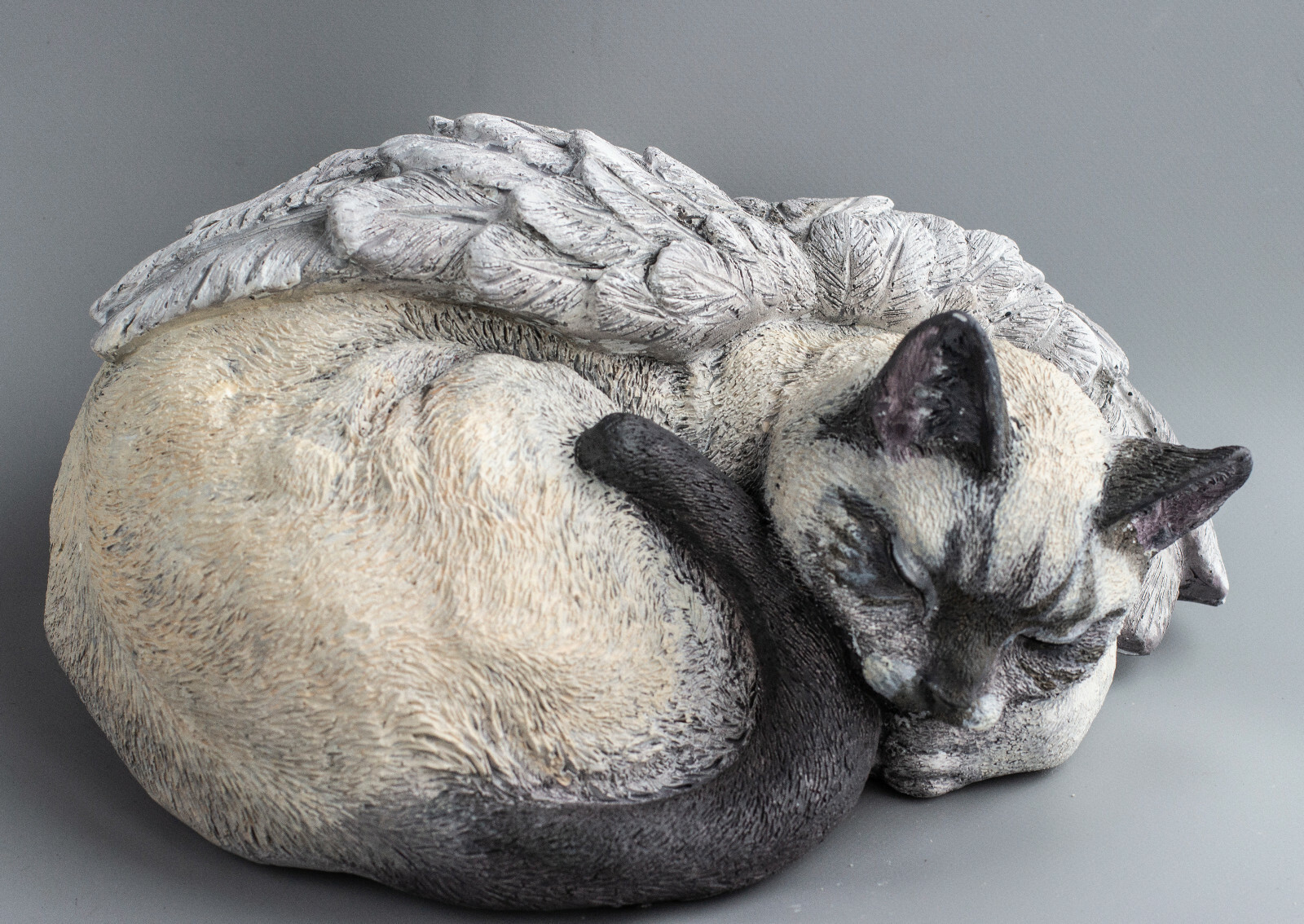 Siamese Cat Angel Cremation Urn Sculpture Pet Ashes Keepsake Memorial Realistic