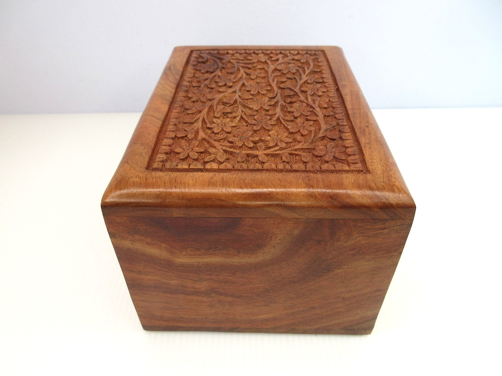 Remembrance Carved Wooden Box TREE of LIFE Pet Cremation Urn 7.5″ x 5.5 x 4.5