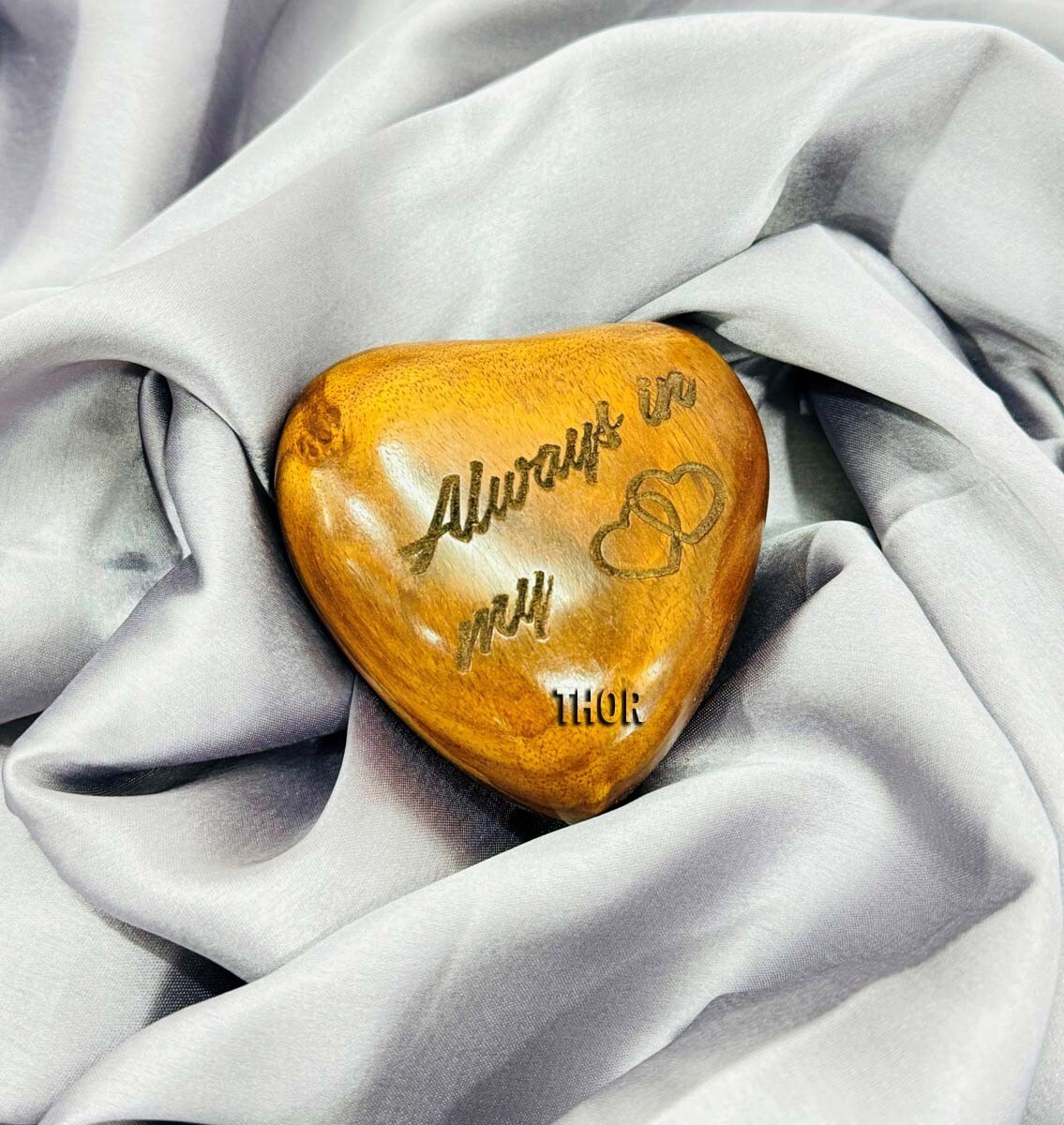 Adults & Love Ones with Premium Display Wooden Heart Keepsake Urn – Mini Ash Ur