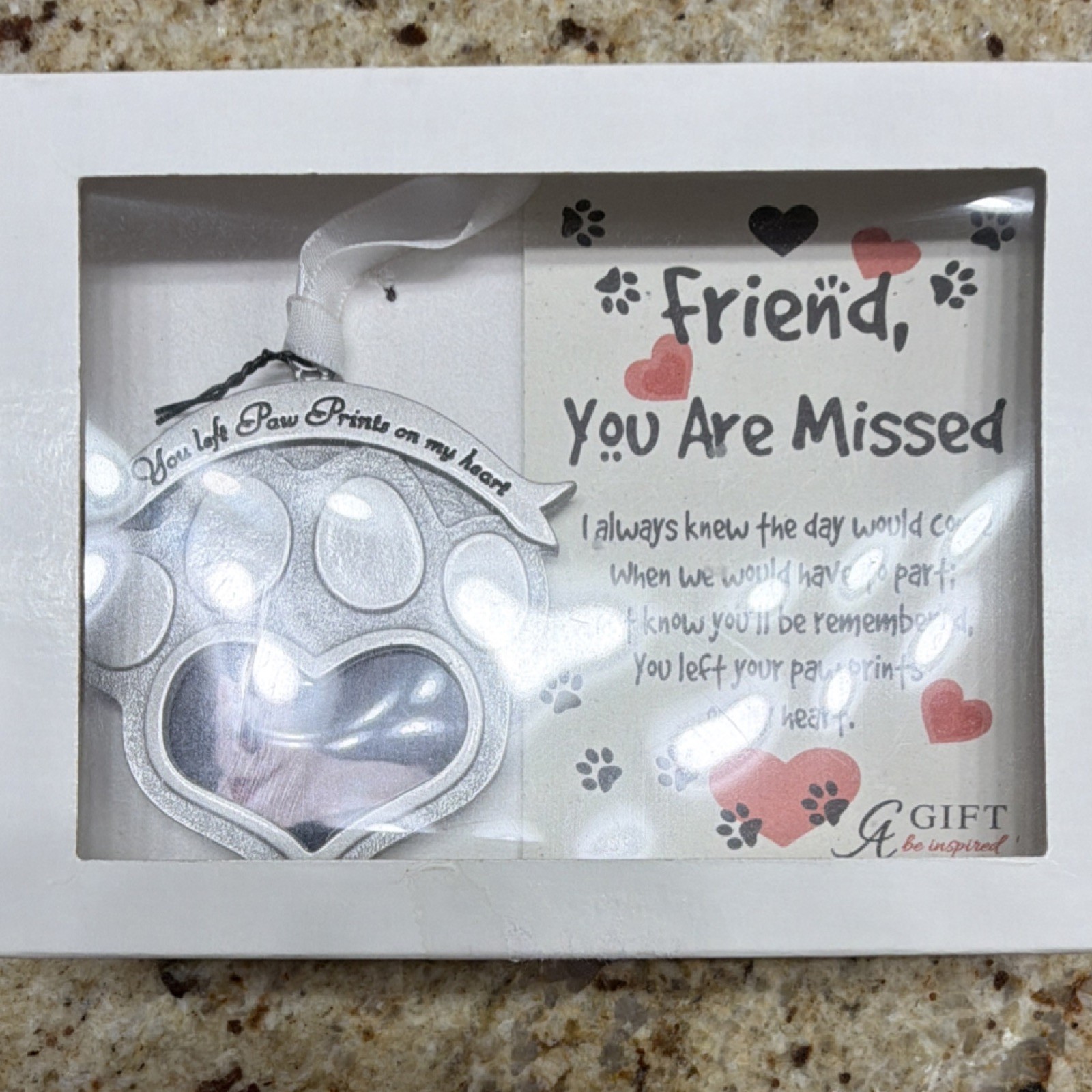 CA Gift Engraved Pet Memorial Plaque – You Left Paw Prints on My Heart