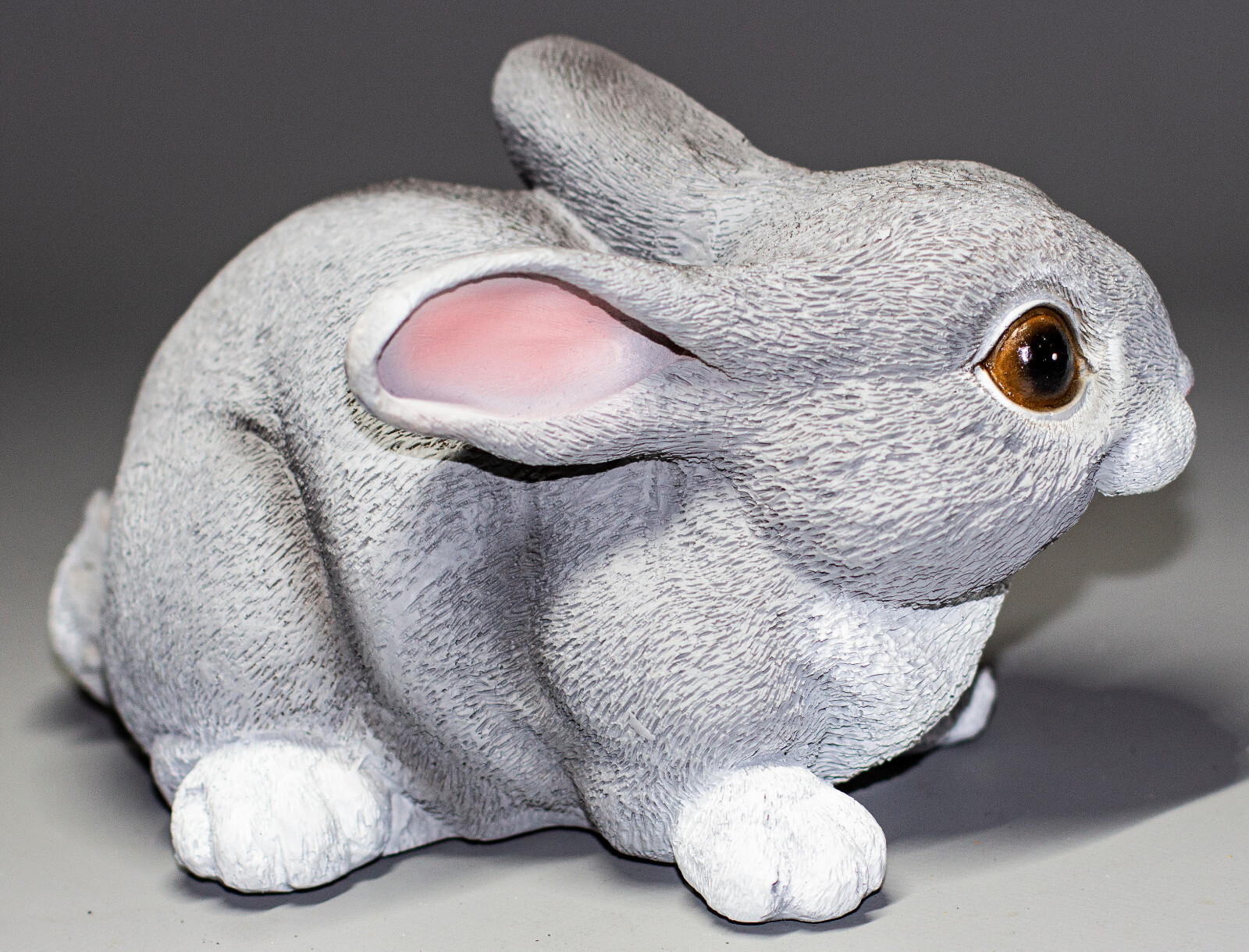 Cremation Urn Pet Ashes Bunny Rabbit Statue Memorial Casket Lifelike Grave Decor