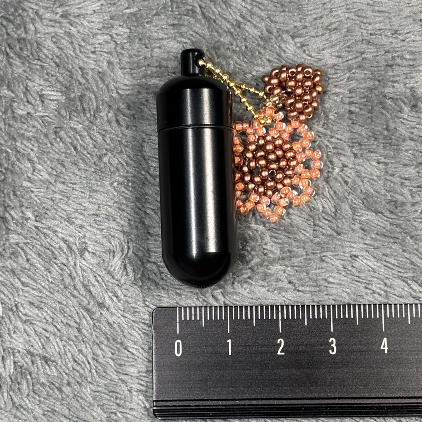 Cremation Ashes Keychain – Cremation Keepsake(wine-red flowers and wine-red hea)
