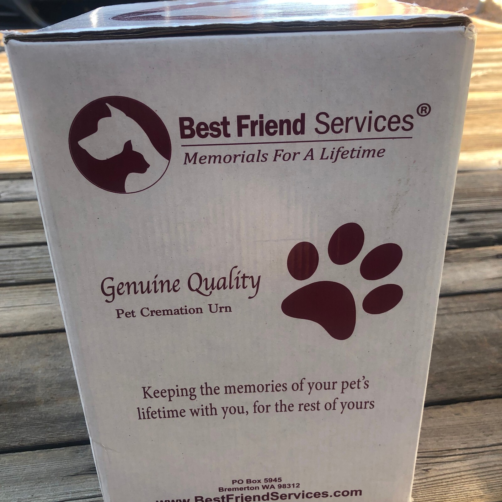 Pet Urn Ottillie Paws 9045L Large Memorial Dog Cat, Cloud White w/Pewter Paws