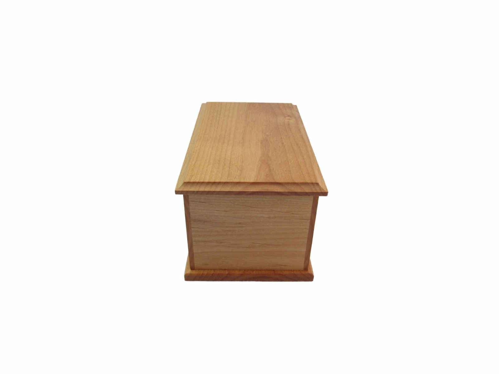 Lewis Urn