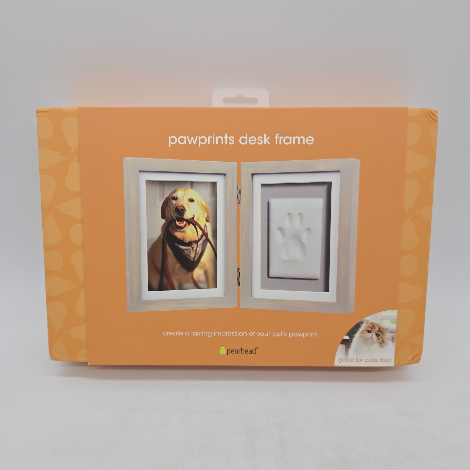 Pearhead Pet Paw Print Photo Frame with Clay Imprint Kit for Cats and Dogs