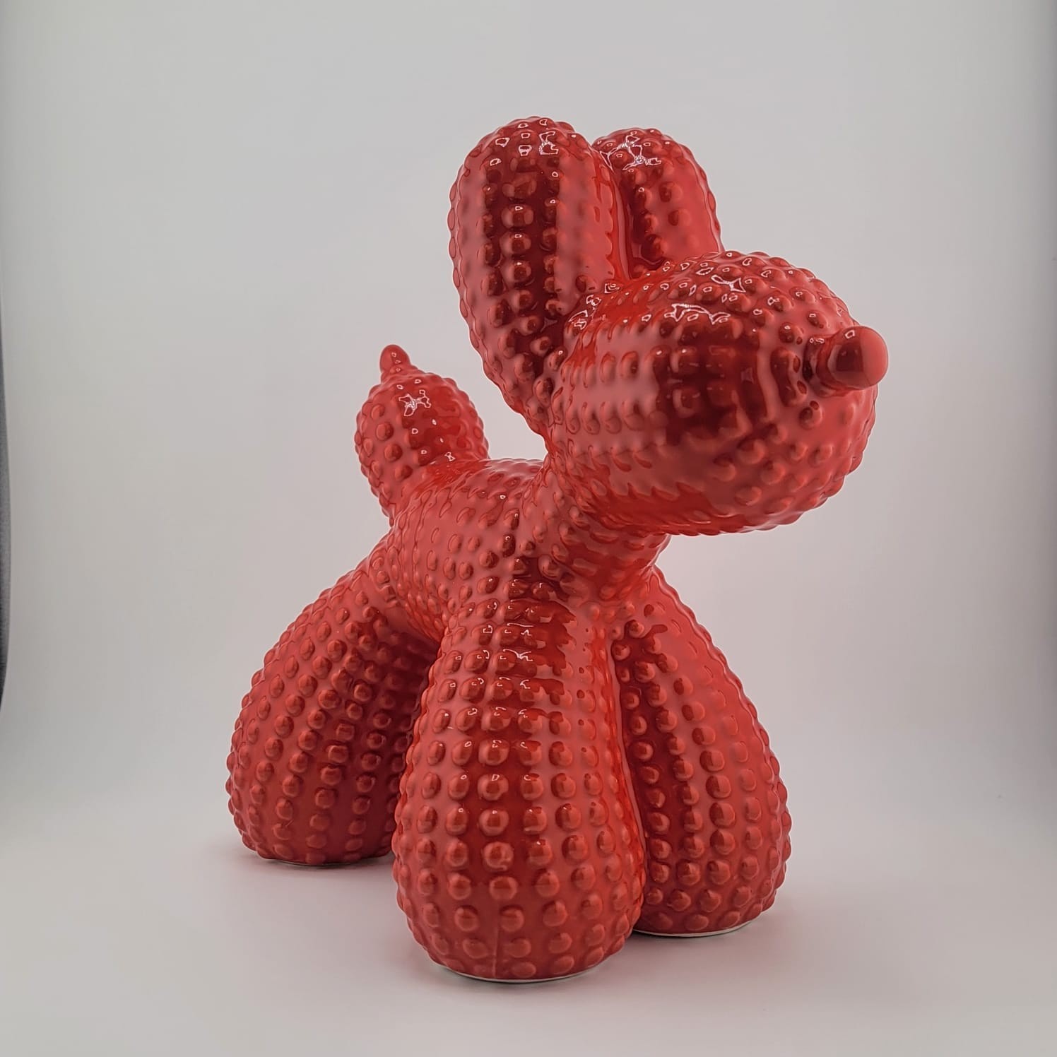 Balloon Dog Pet Ashes Urn – Glossy Ceramic Memorial Keepsake – Red/Cyan/White