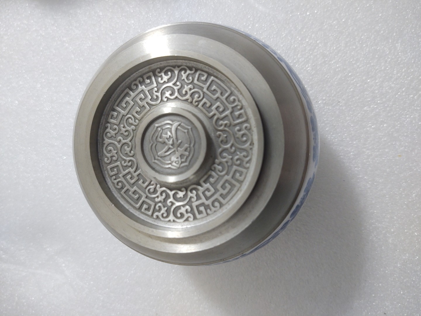 Chinese Alluminum & Ceramic Funeral URN With Lid For Pet Ashes 4″ X 3.5″