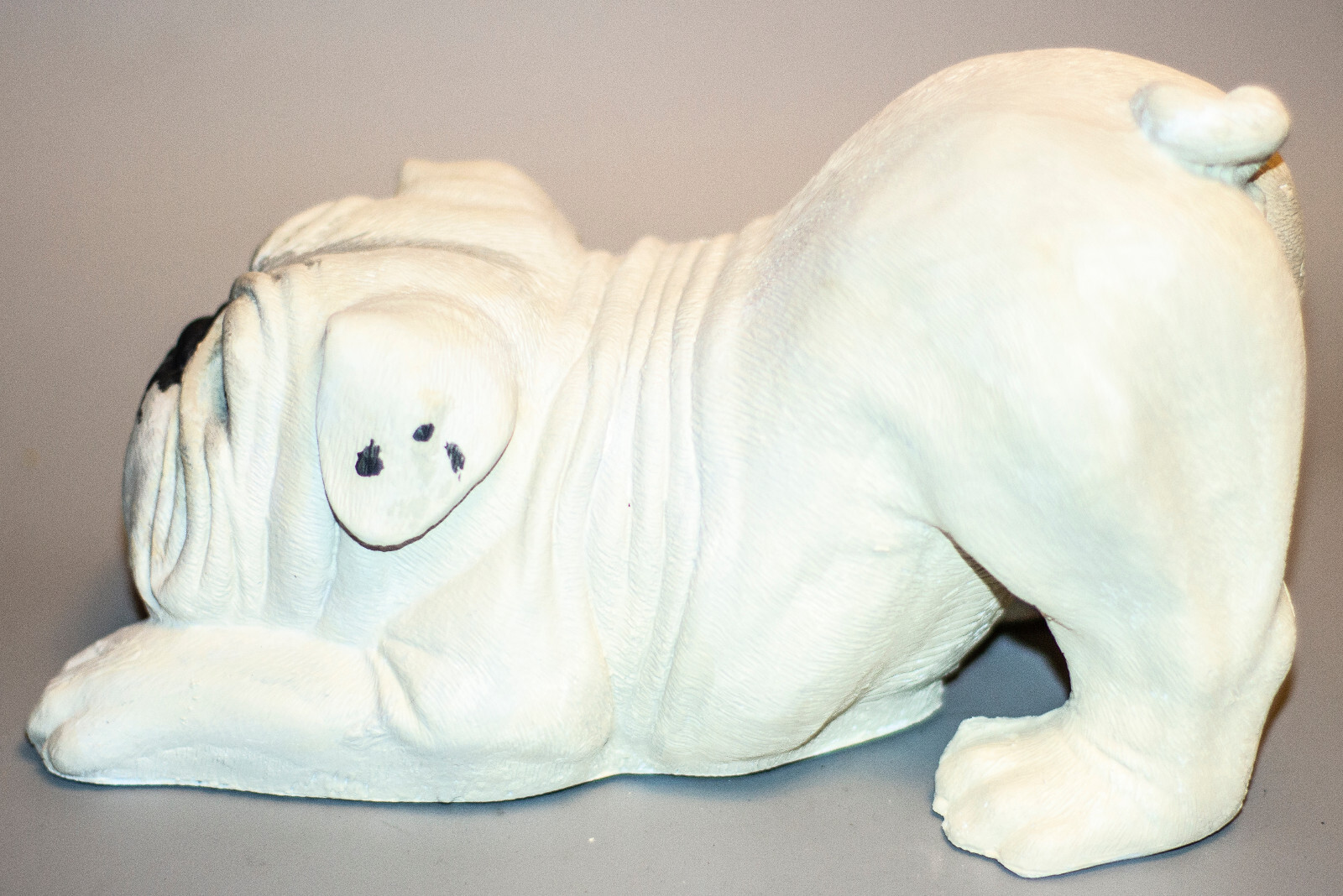 English Bulldog White Urn Pet Ashes Dog Memorial Casket Animal Loss Grave Decor