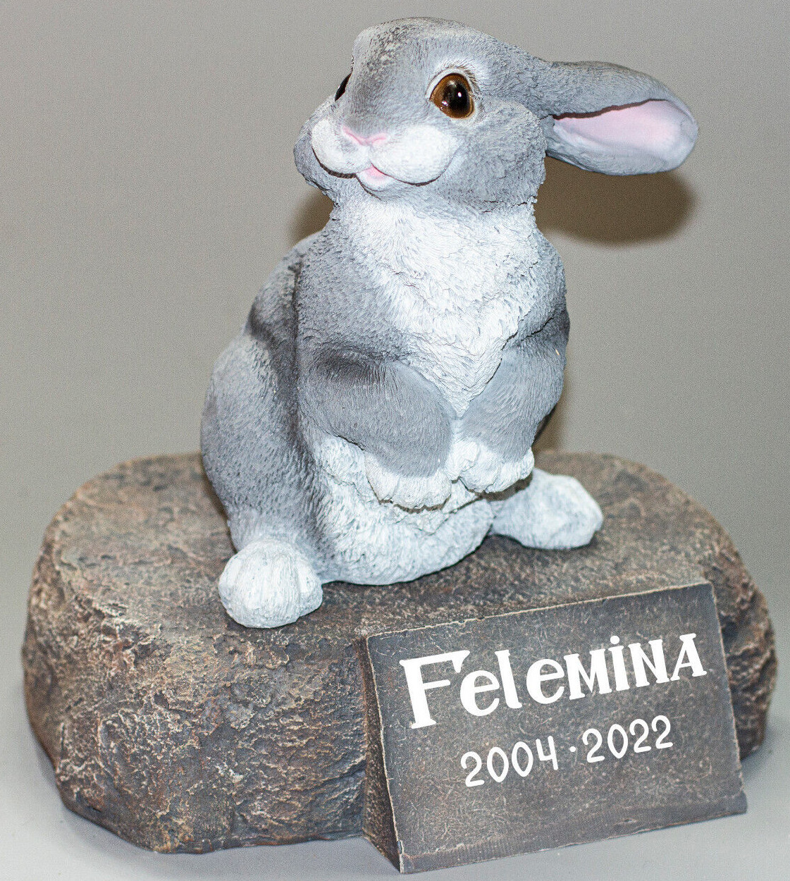 Bunny Rabbit Urn Pet Ashes Memorial Tombstone Statue Grave Marker Plaque Tribute