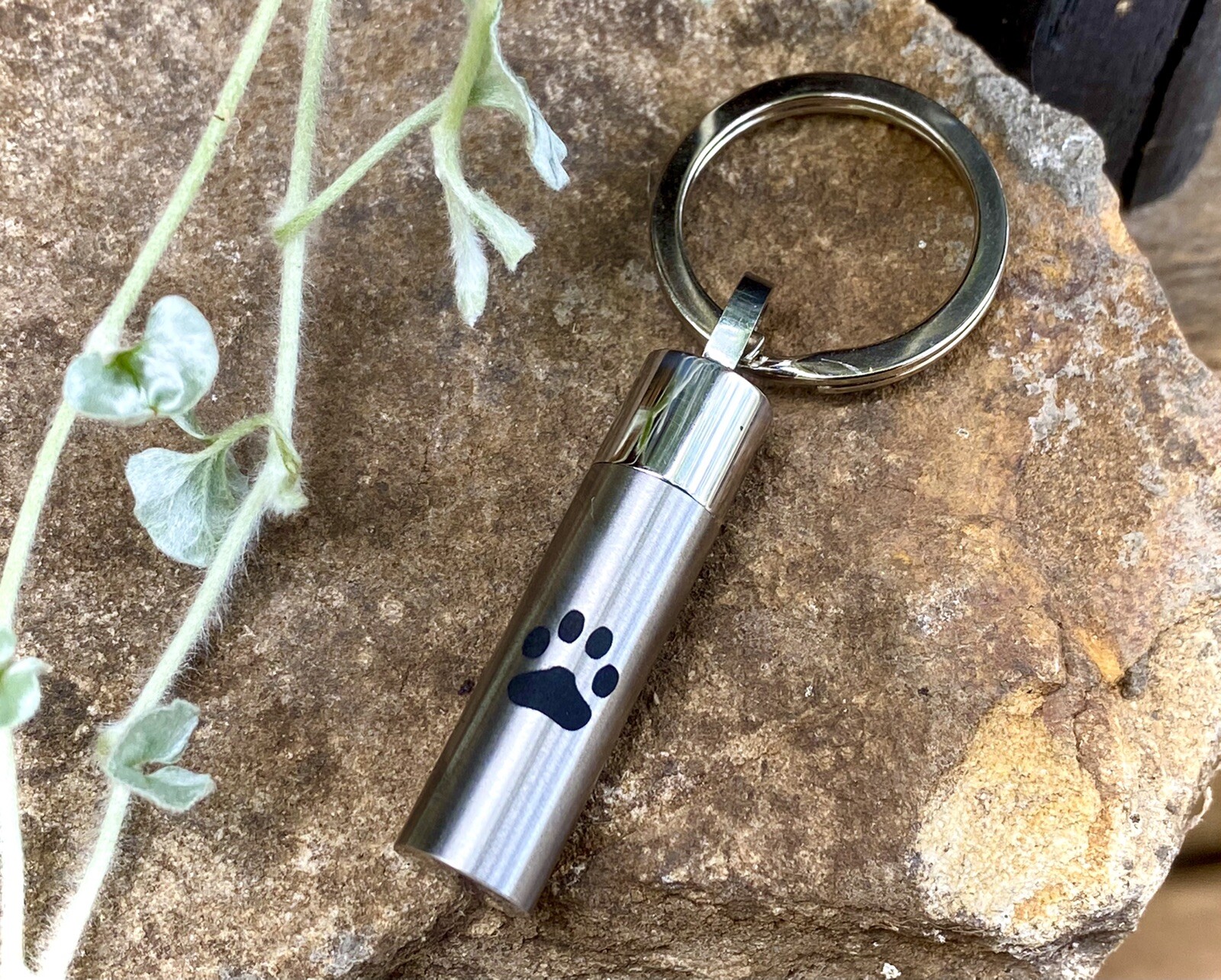 Mens Cremation Pendant Urn Keychain 1″ Key Ring for Ashes Pet Dog Cat Paw Print
