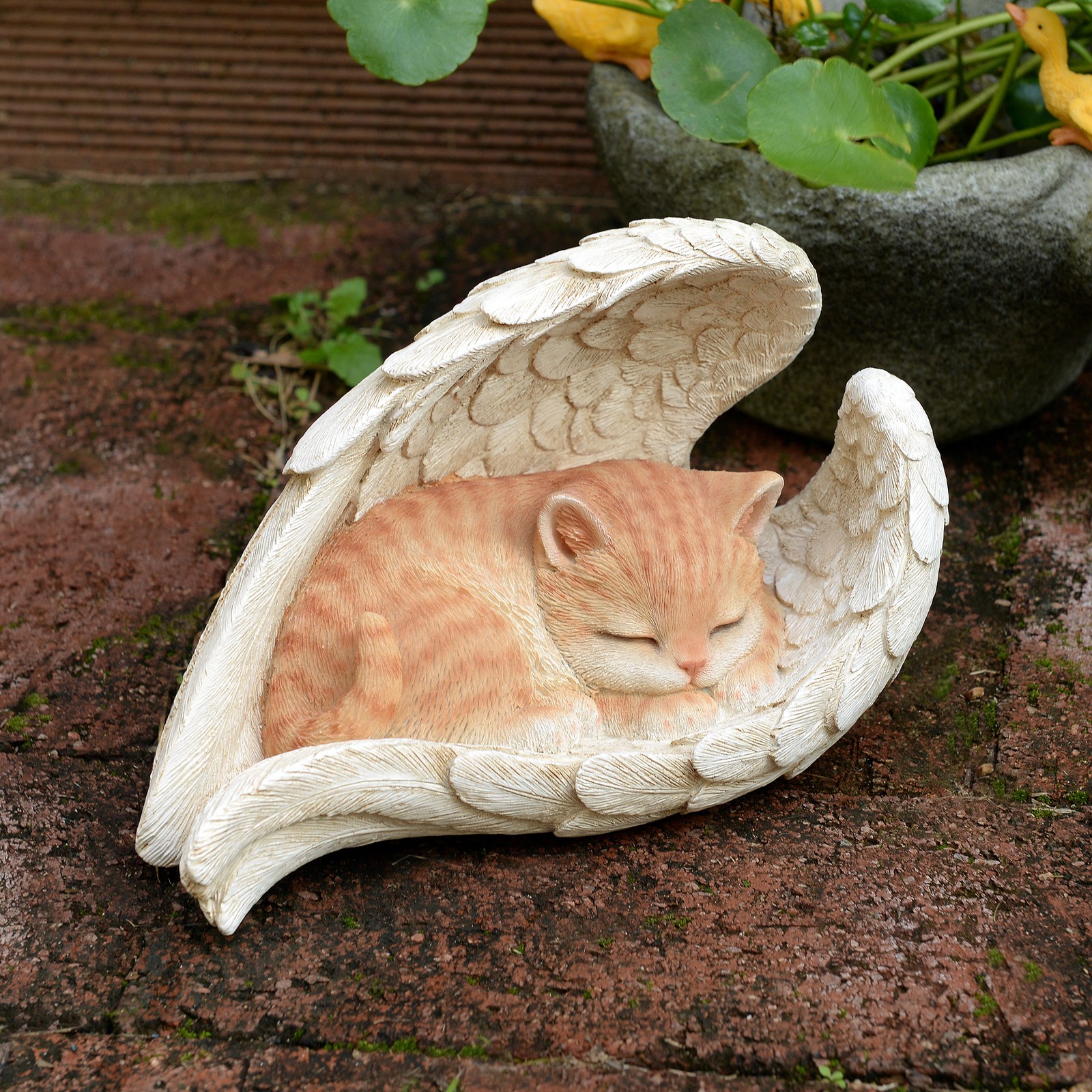 Angel Cat Garden Statue Orange Tabby Sleeping Pet Memorial Bereavement Gift