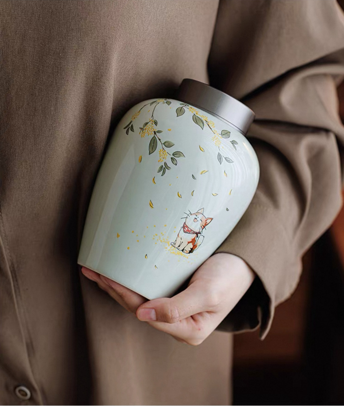 10.2cm Funeral Urn Hand-Painted Daisies Portable Cremation Urn Adult Gray Urn