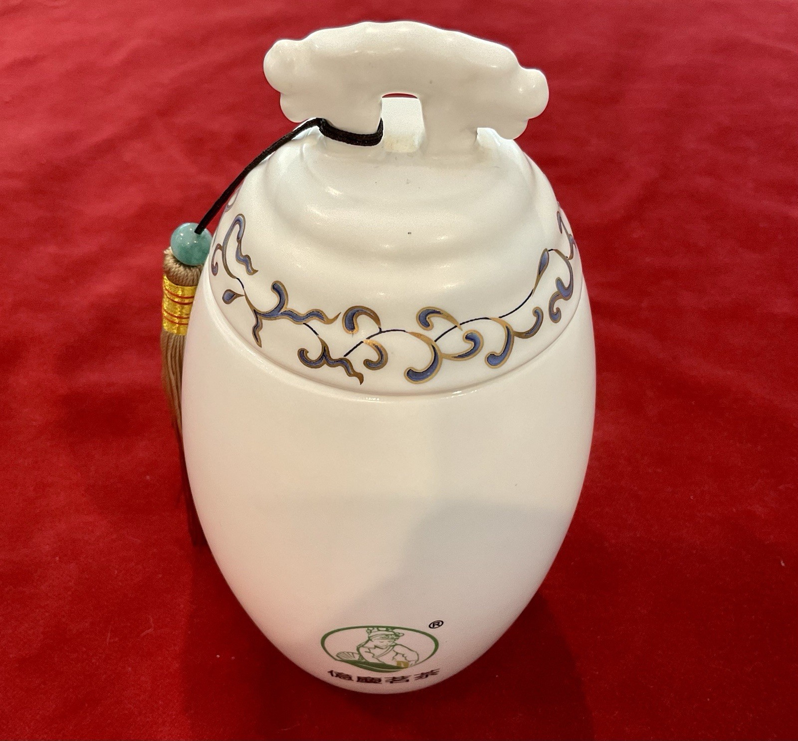 CERAMIC PET URN HEAVY MOISTURE PROOF MEMORIAL URN FOR PETS TASSEL ON FOO DOGS
